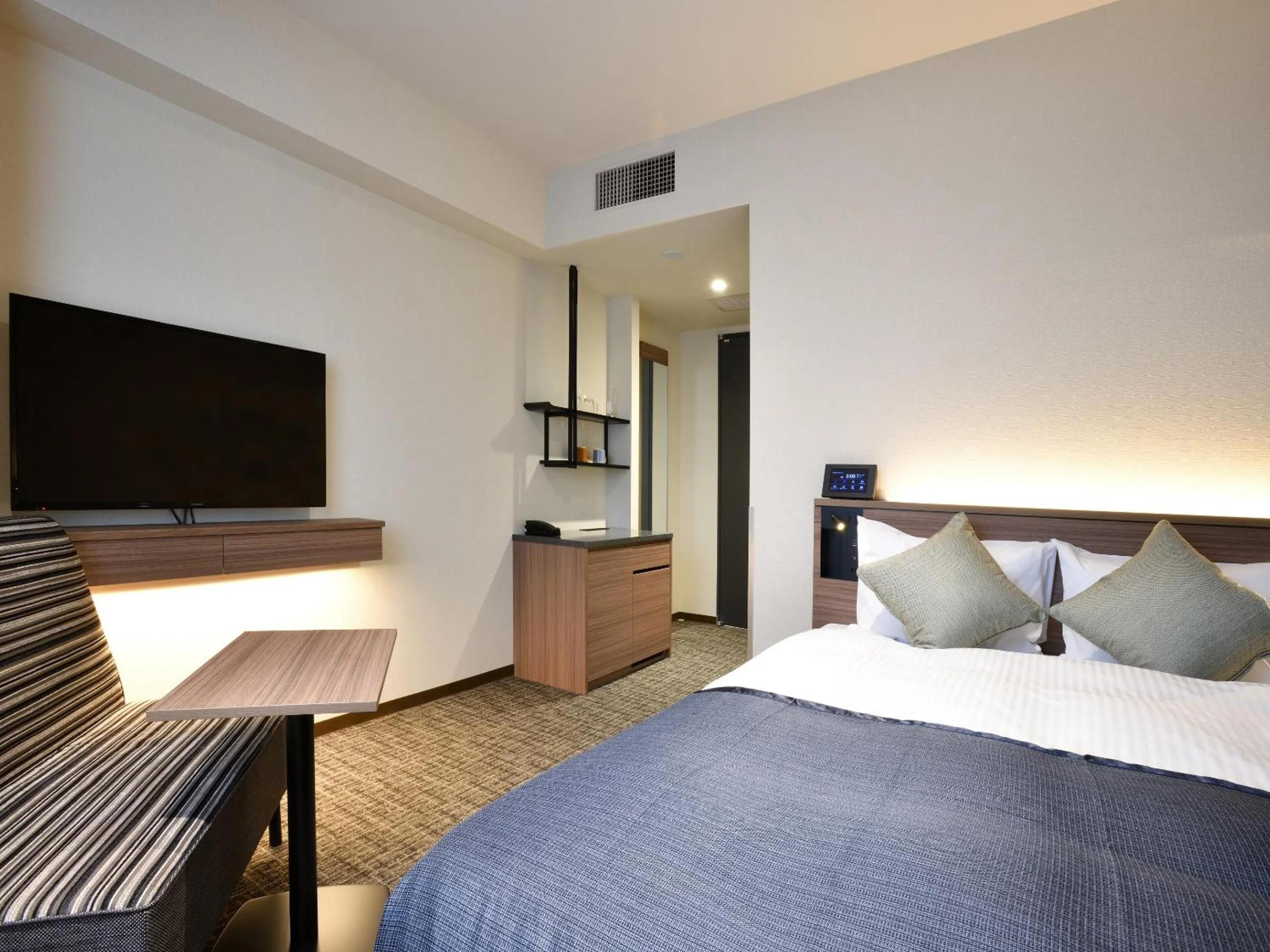 Photo of the whole room, Bed in Hotel Keihan Sendai