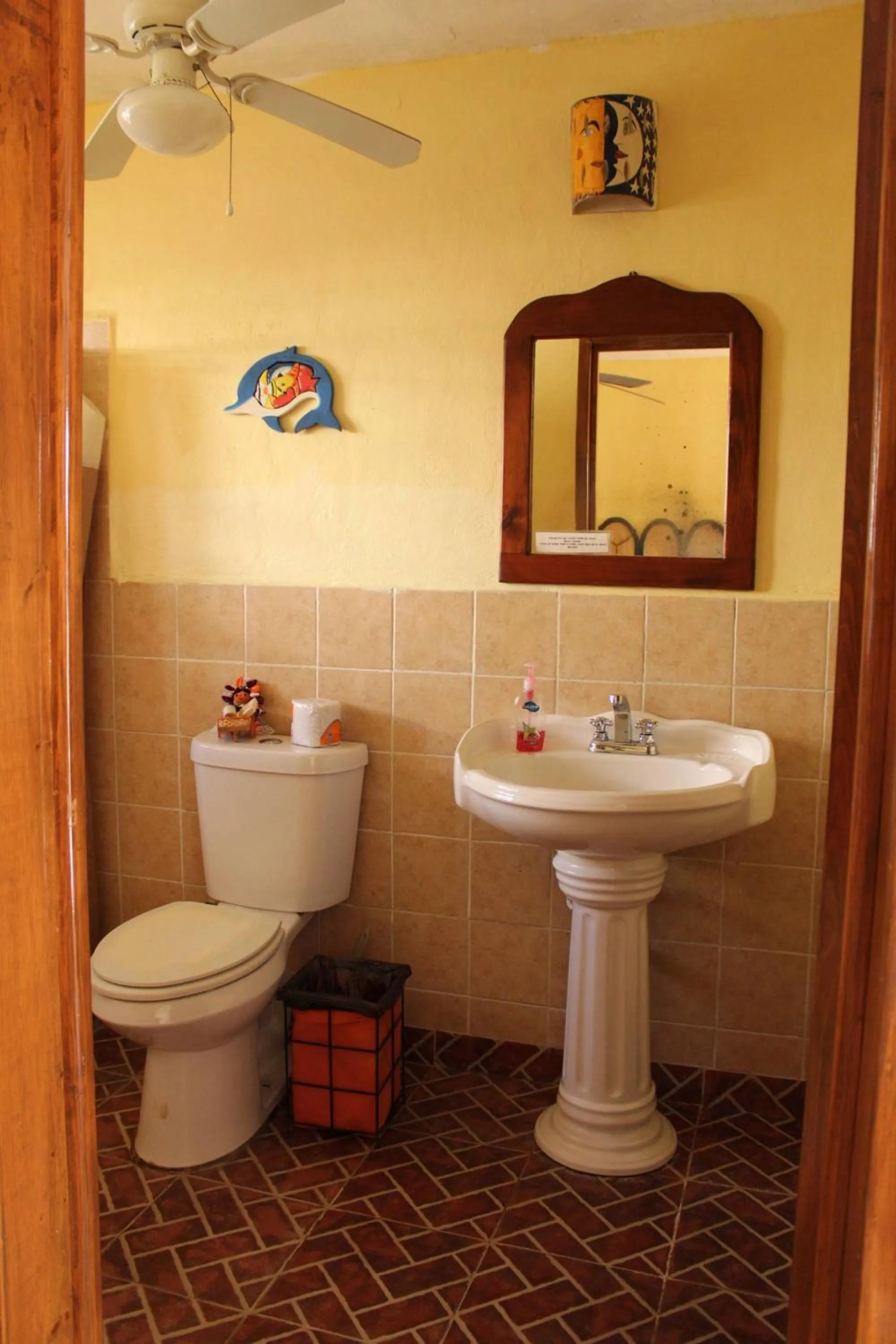 Bathroom in Cancun Guest House 2