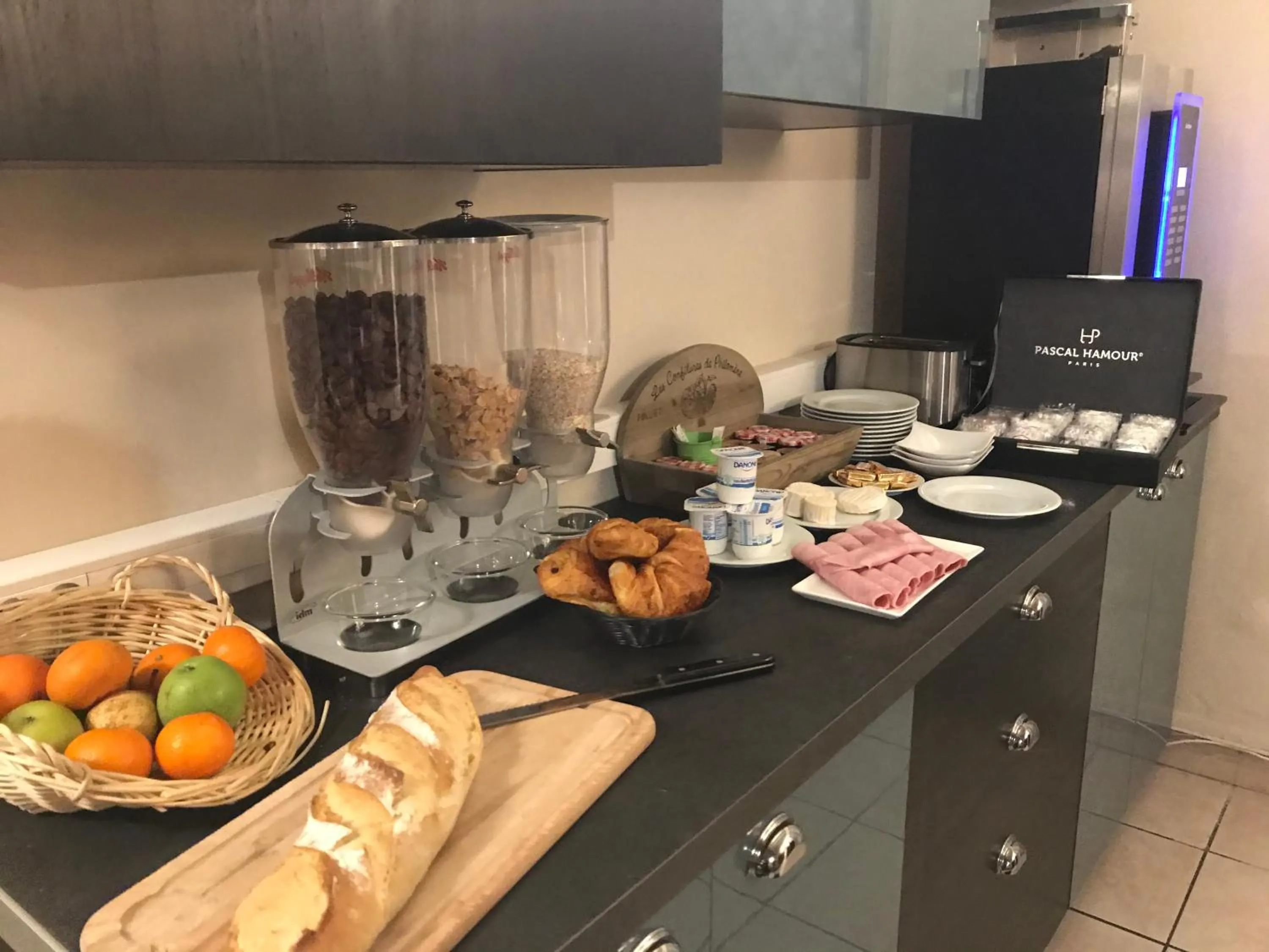 Breakfast in Ô Petit Nice