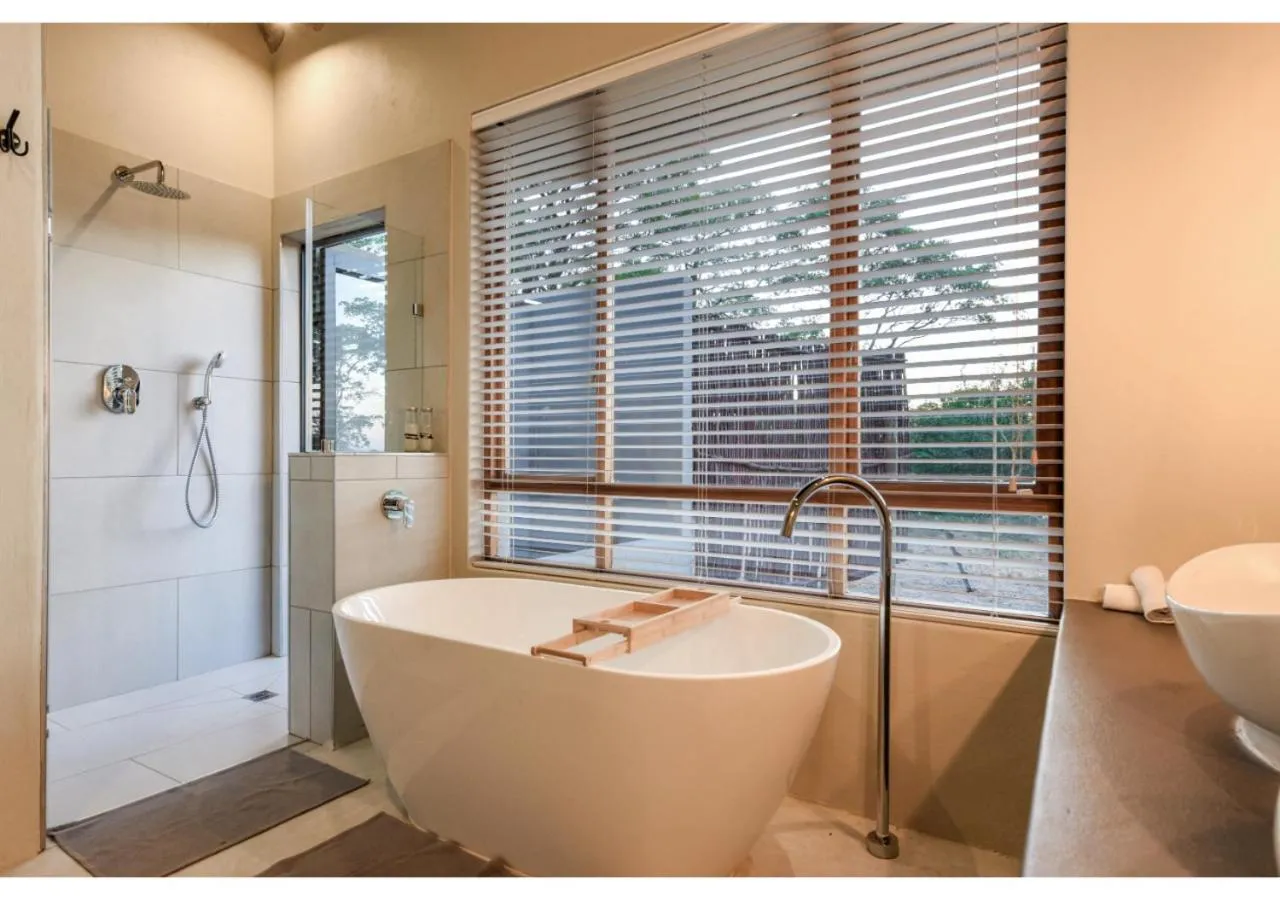 Shower in Mziki Safari Lodge