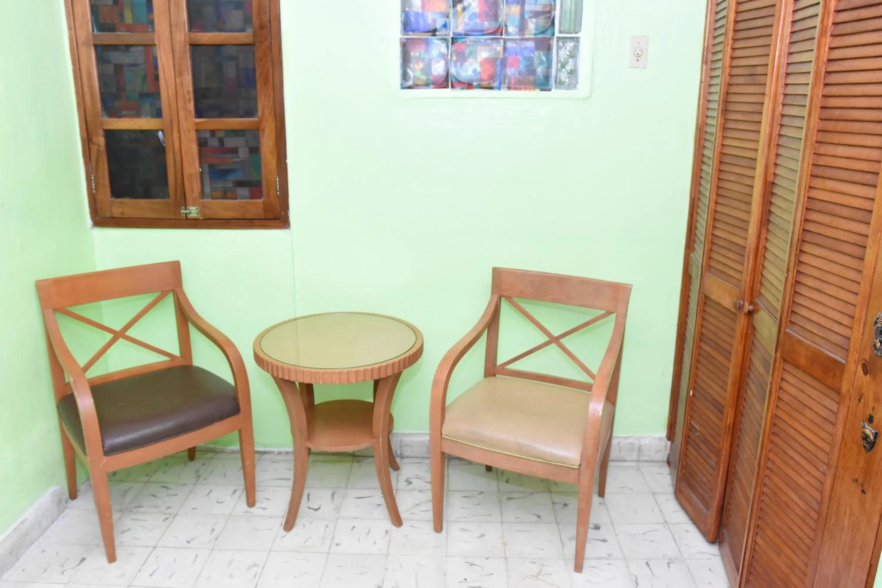Seating area in Cancun Guest House 6