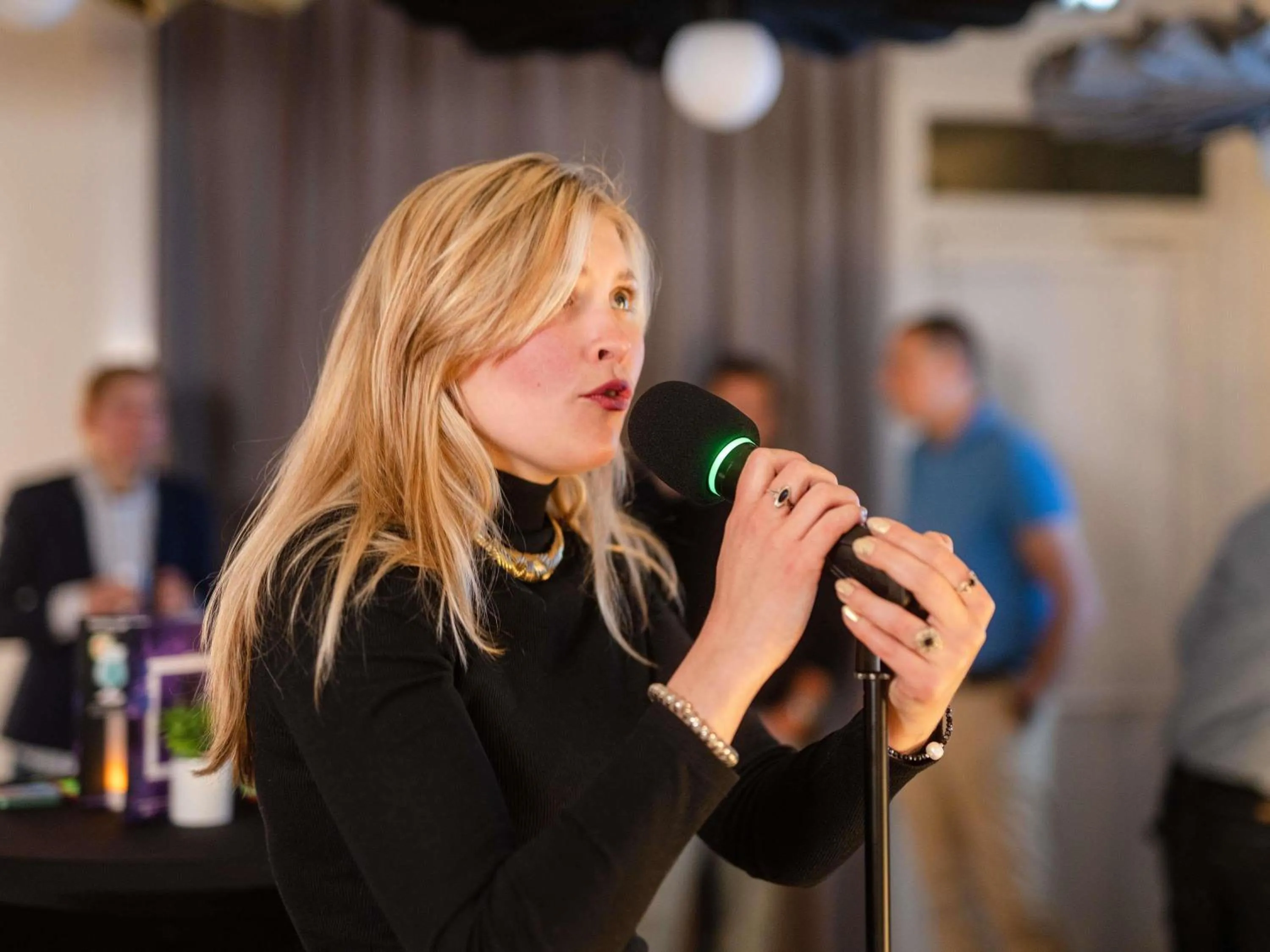 Restaurant/places to eat in ibis Compiegne