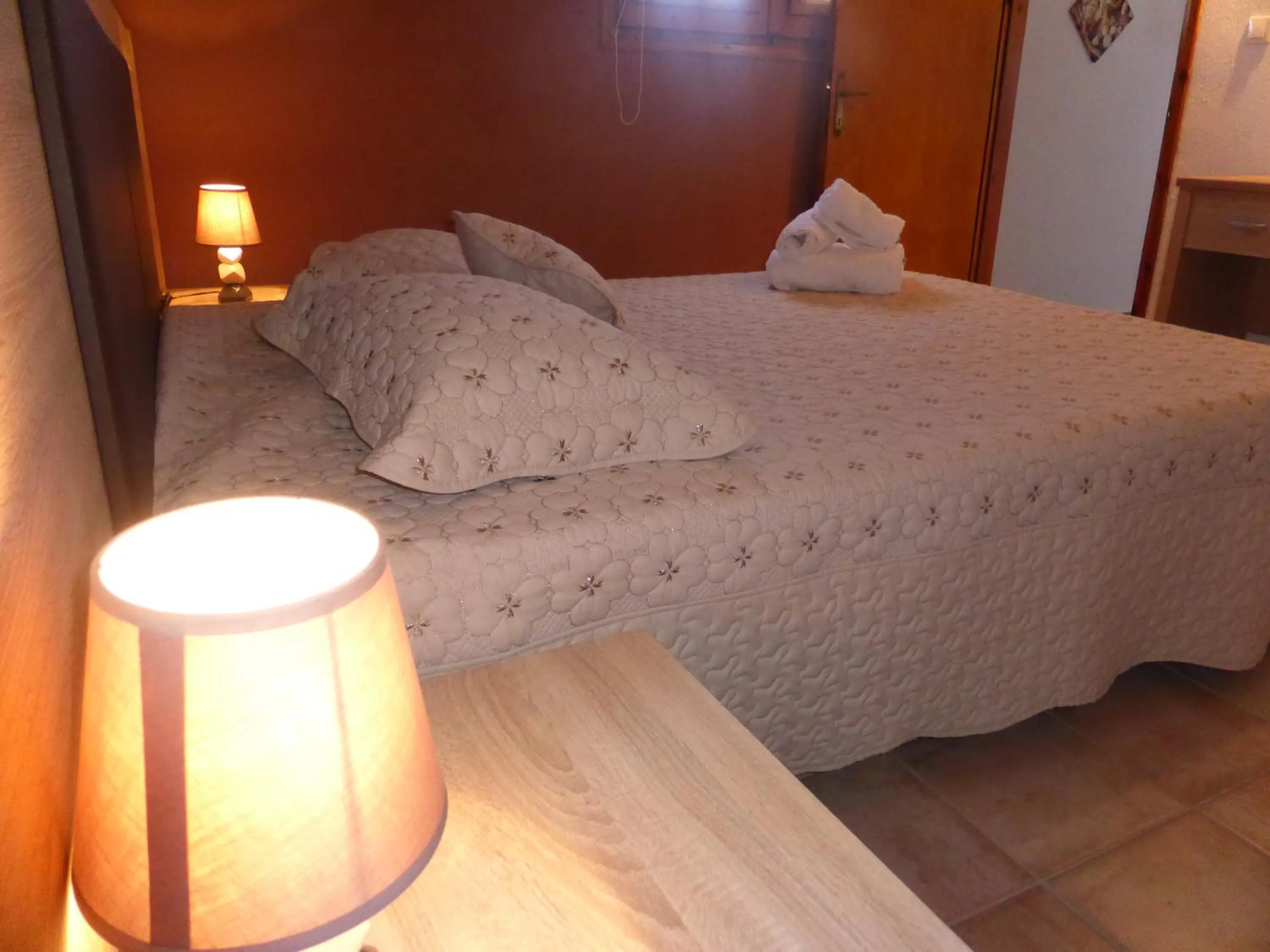 Bed in Apartment & Studios Haido
