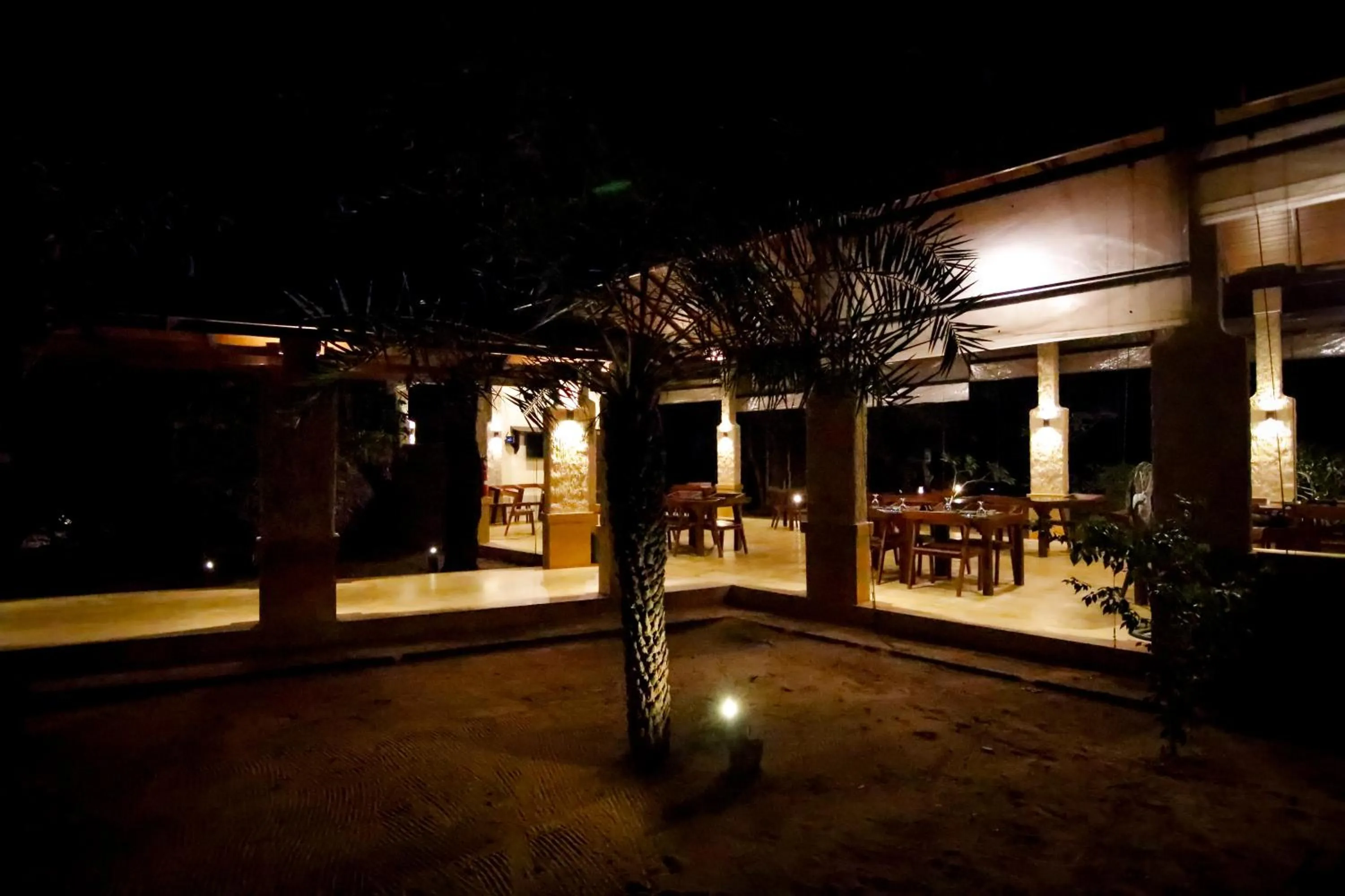 Restaurant/places to eat in Cloud Nine Lanka Resort Wilpattu