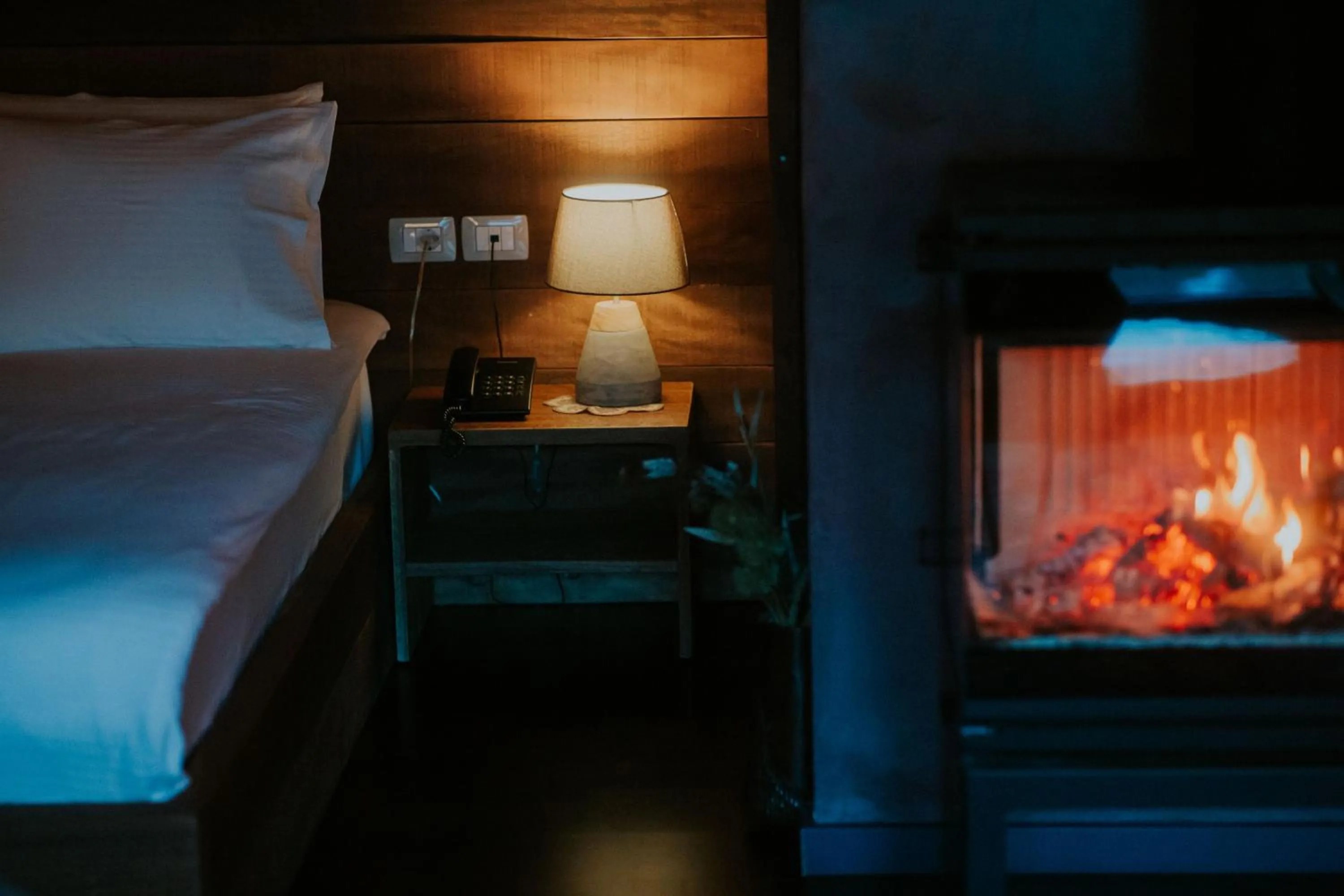 Bed in Dim's Hotel & Restaurant