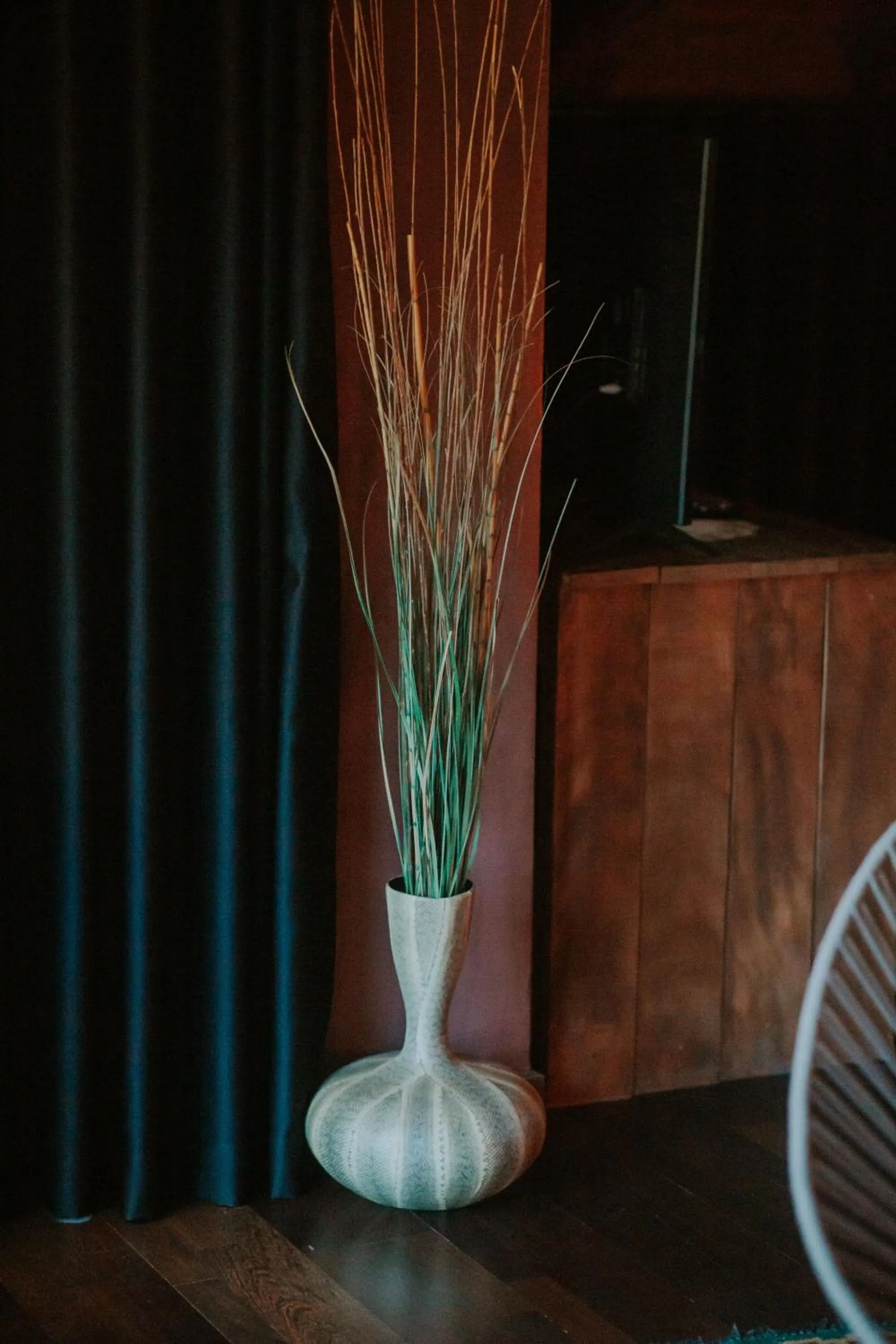 Decorative detail in Dim's Hotel & Restaurant