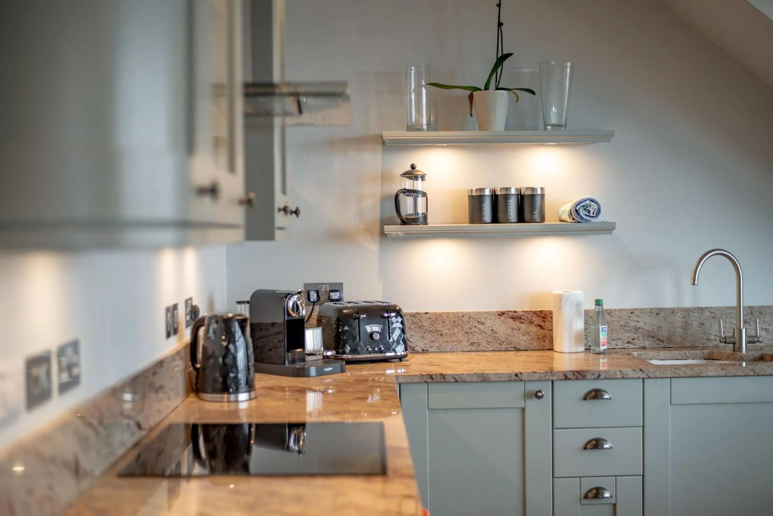 Kitchen or kitchenette in Gillespie Apartments - Spectacular Penthouse