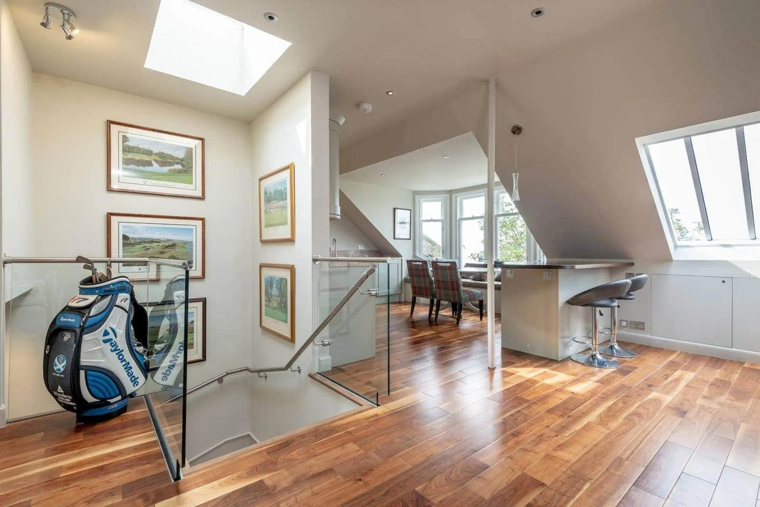 Kitchen or kitchenette in Gillespie Apartments - Spectacular Penthouse