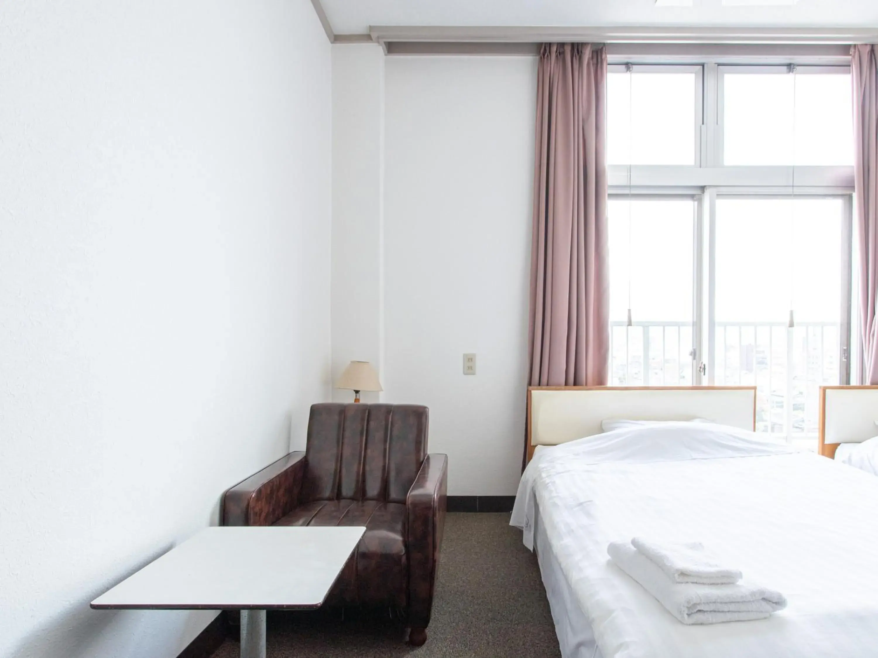 Twin Room - Non-Smoking in HOTEL Tsuru Sendai Twin Room - Non-Smoking in HOTEL Tsuru Sendai