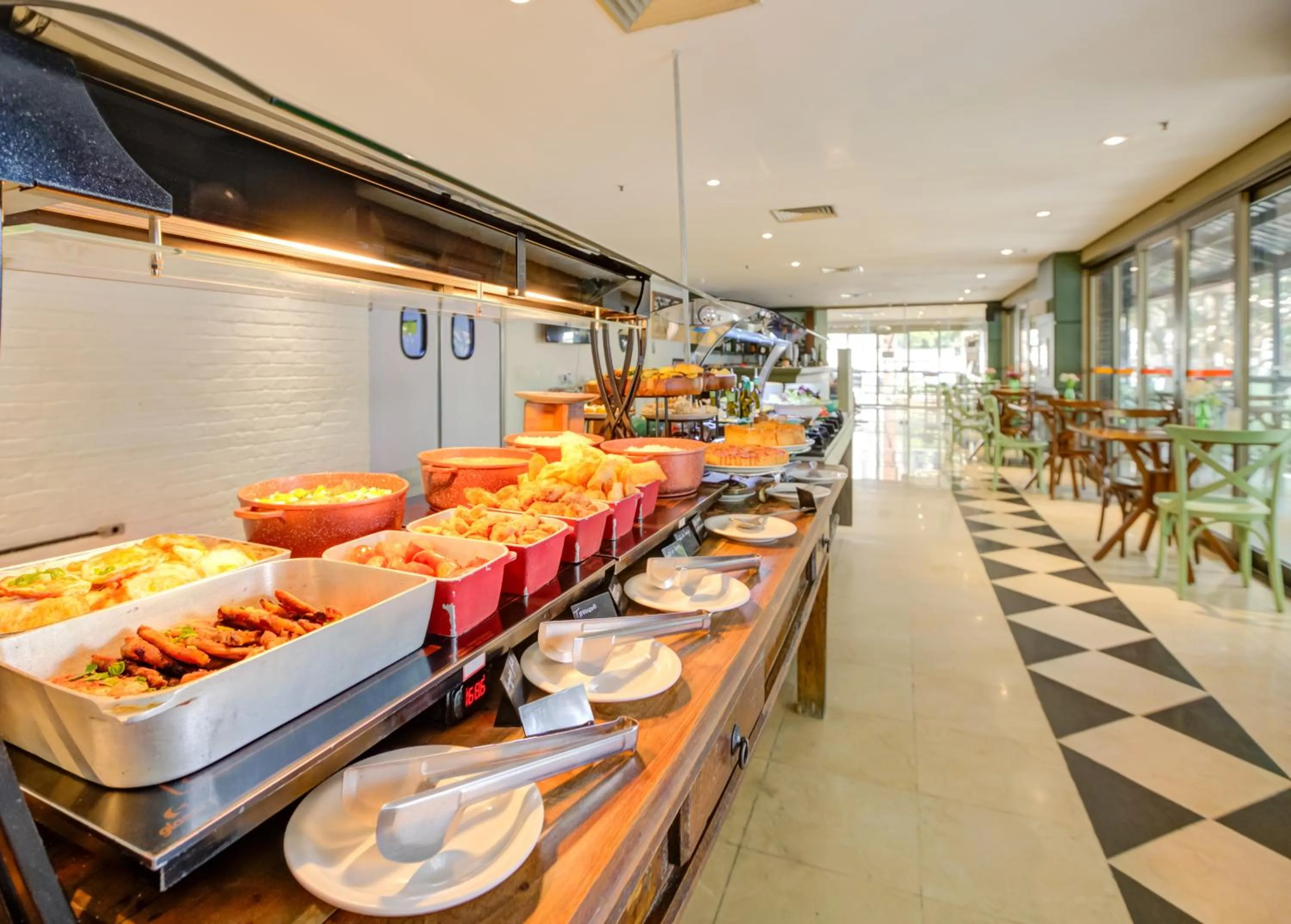 Buffet breakfast in Transamerica Executive Paulista