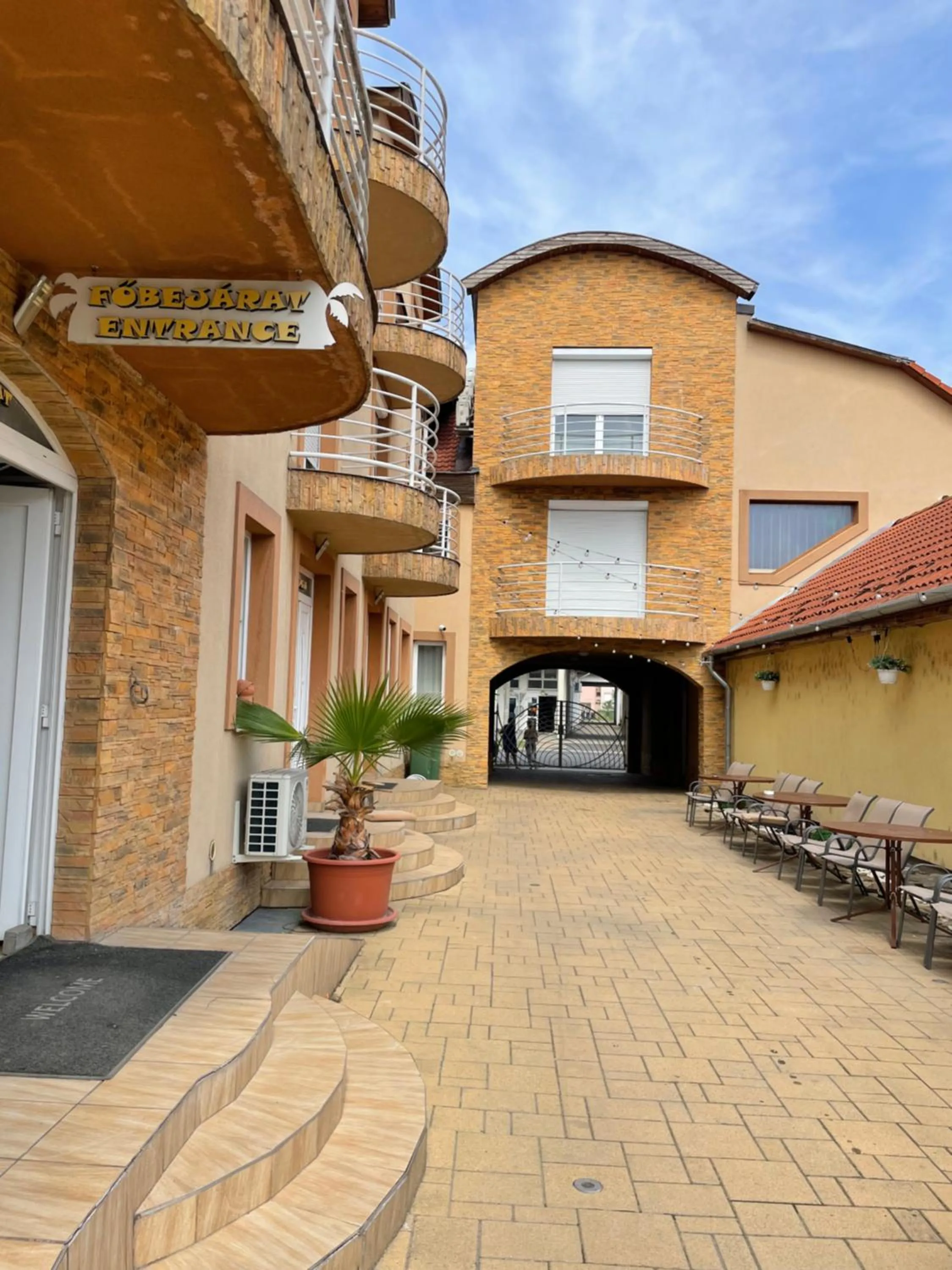 Property building in Hotel Pálma