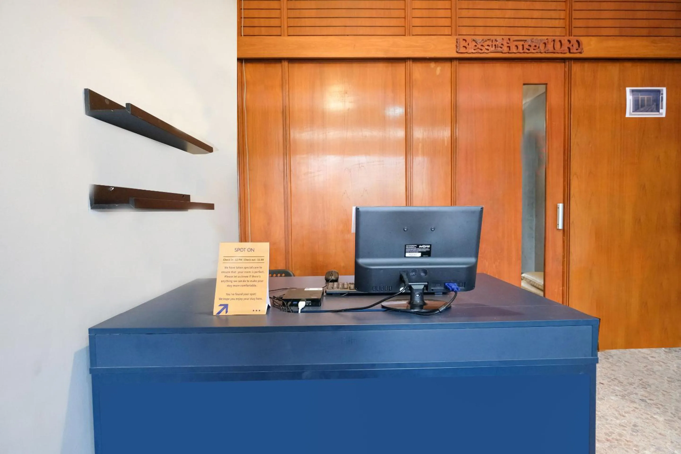 Lobby or reception in SPOT ON 2281 Omajo