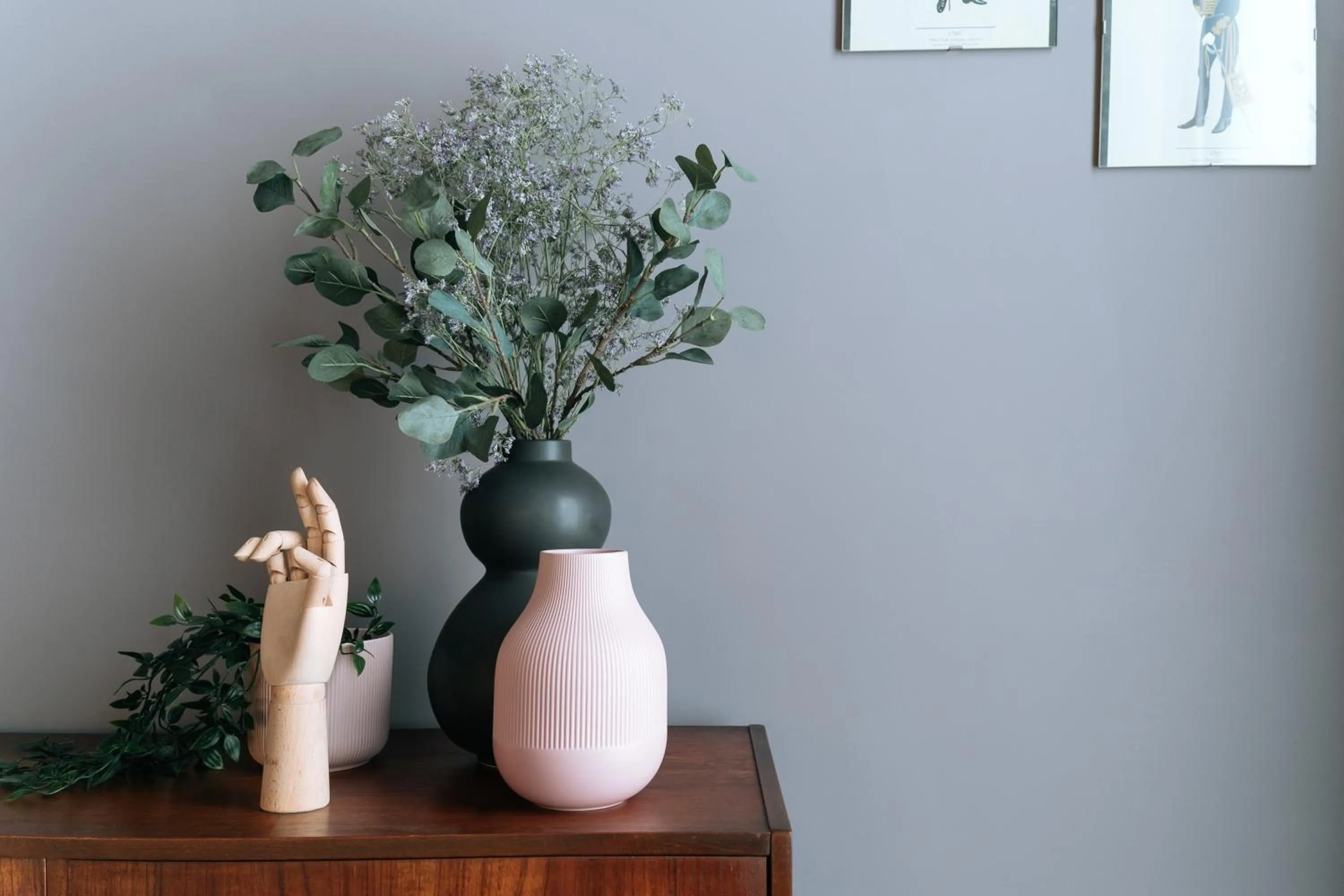 Decorative detail in The Warwick By Nestor