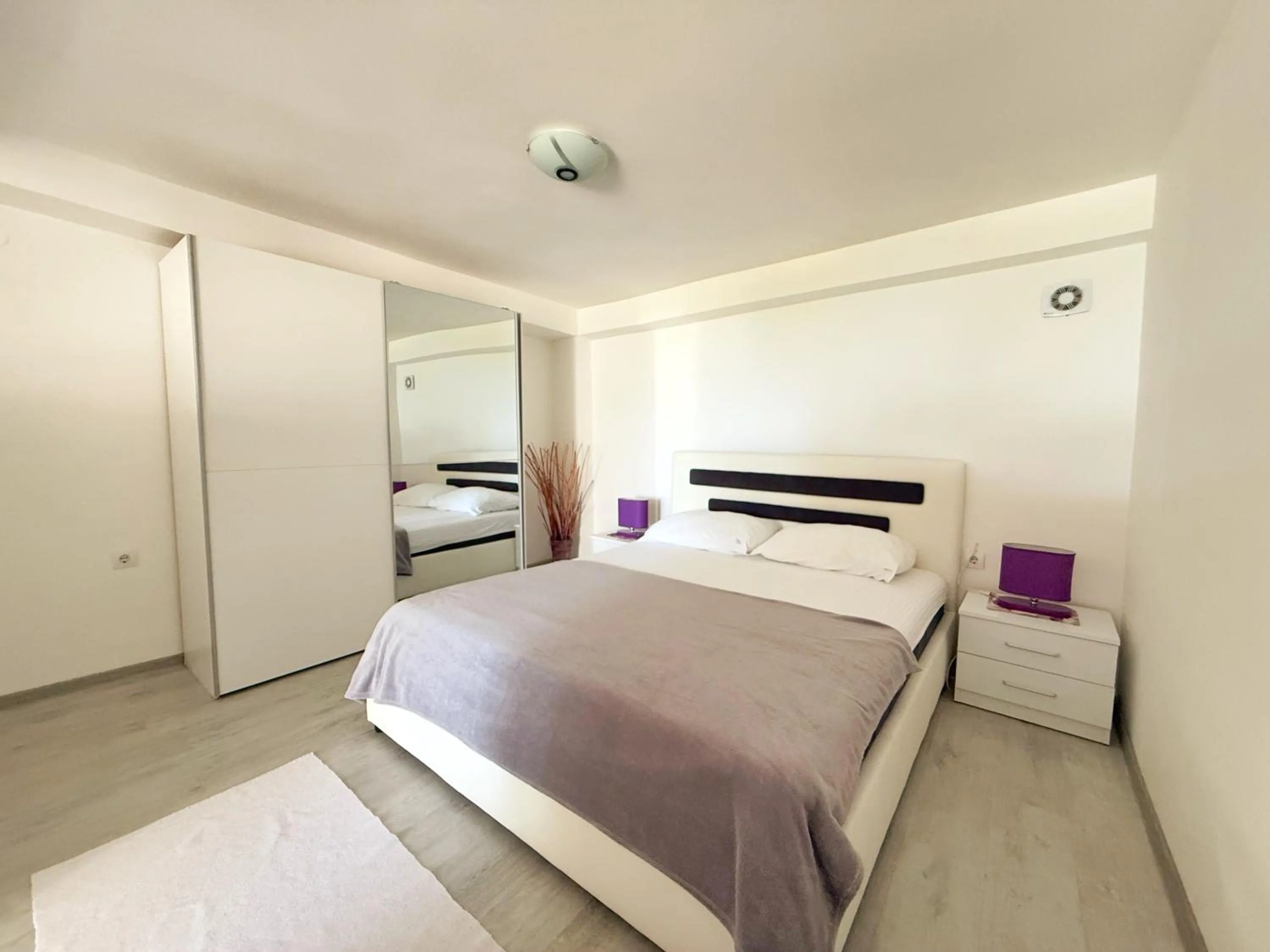 Bedroom, Bed in Apartmani Avanti Becici