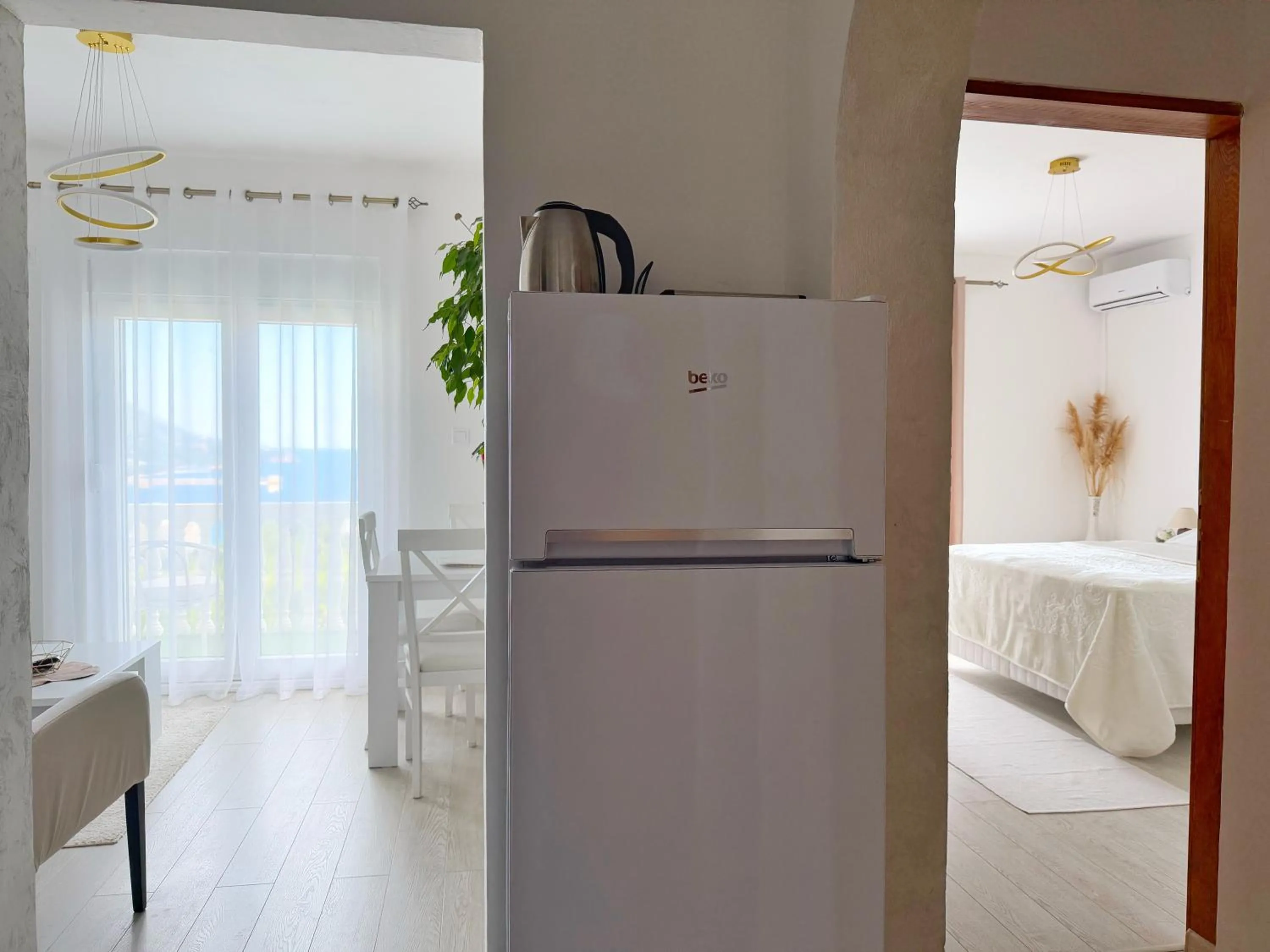 Living room, Bed in Apartmani Avanti Becici