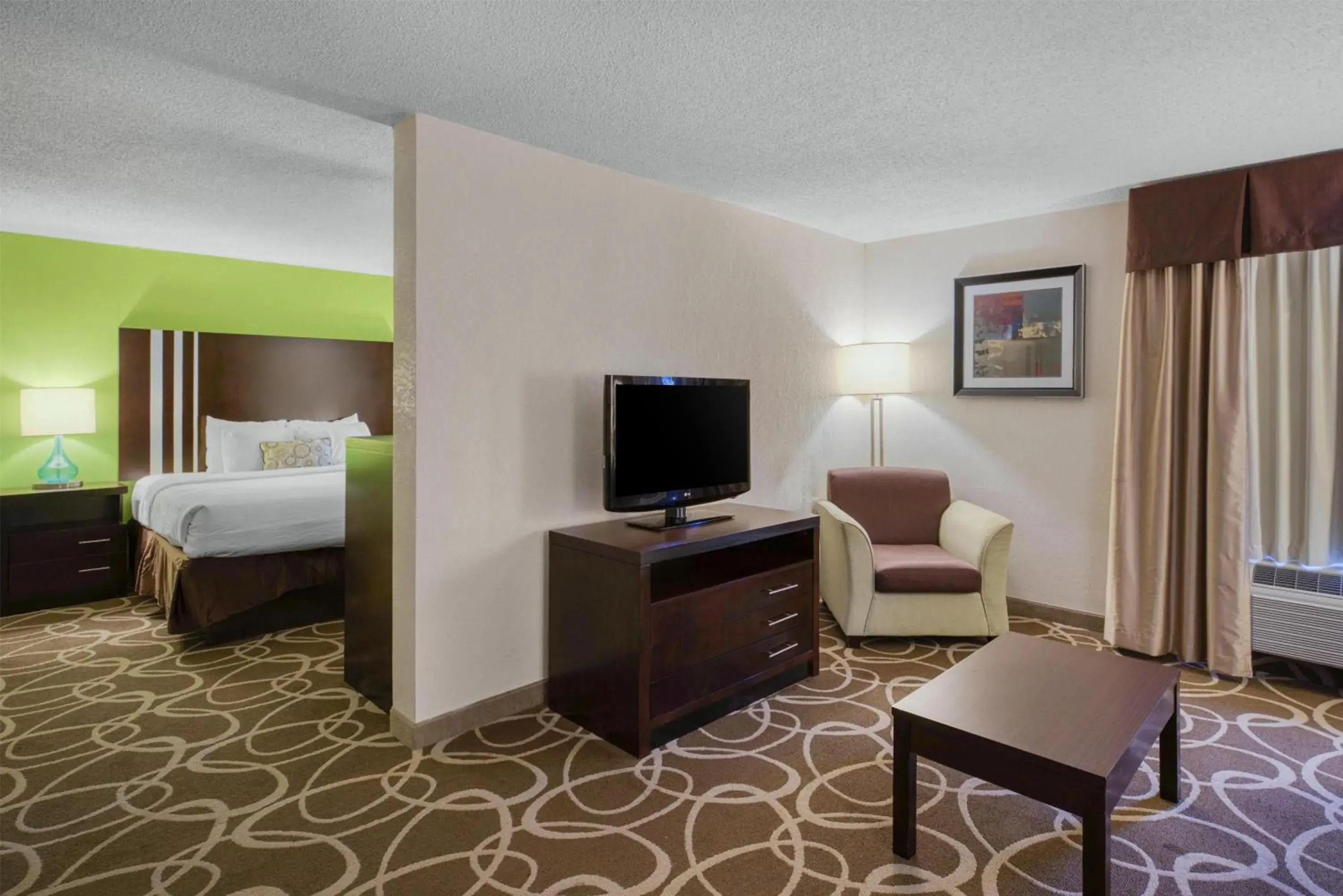 Bedroom, Bed in Best Western Lake Cumberland Inn Bedroom, Bed in Best Western Lake Cumberland Inn