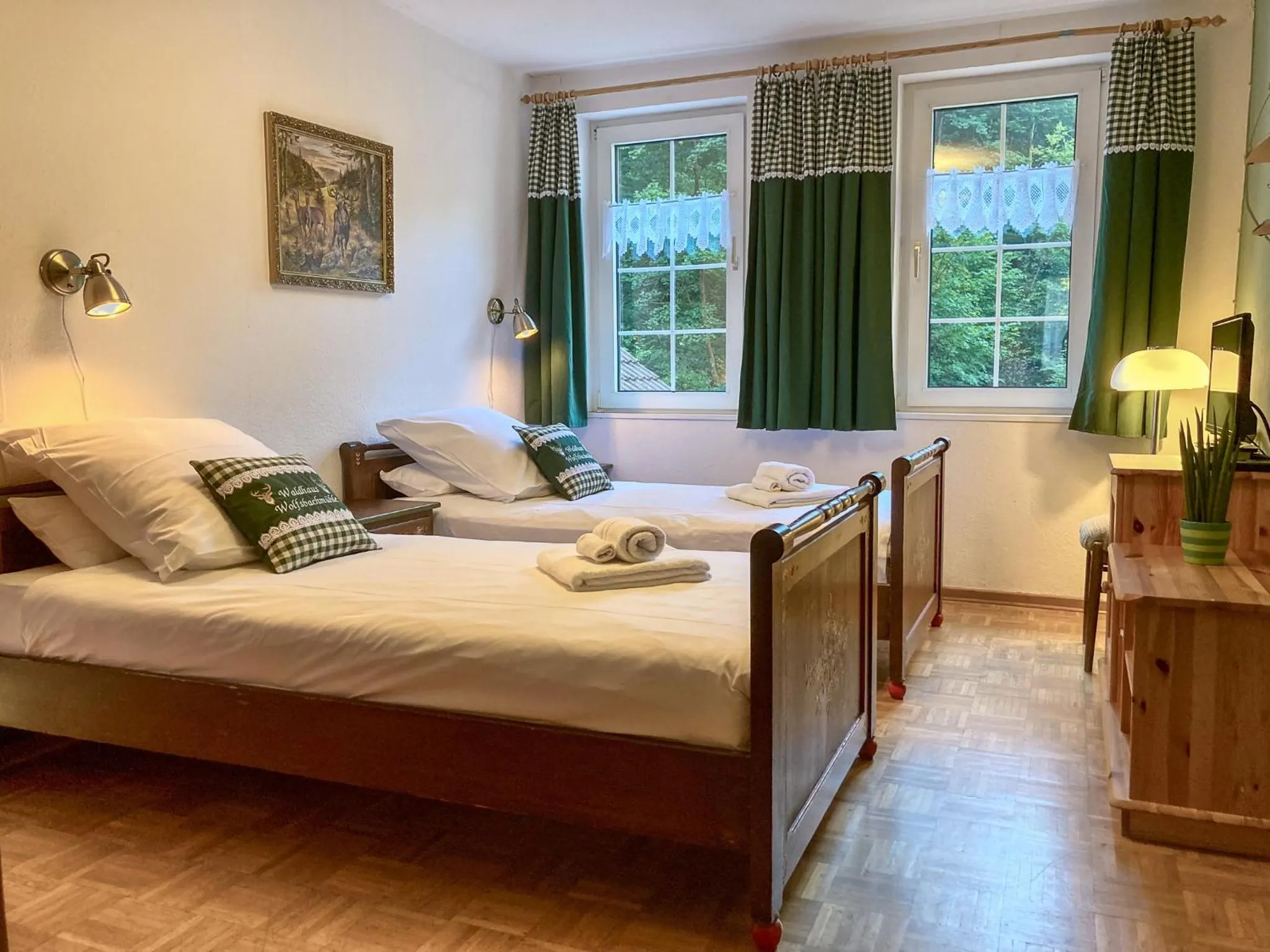 Bedroom, Bed in Waldhaus Wolfsbachmühle