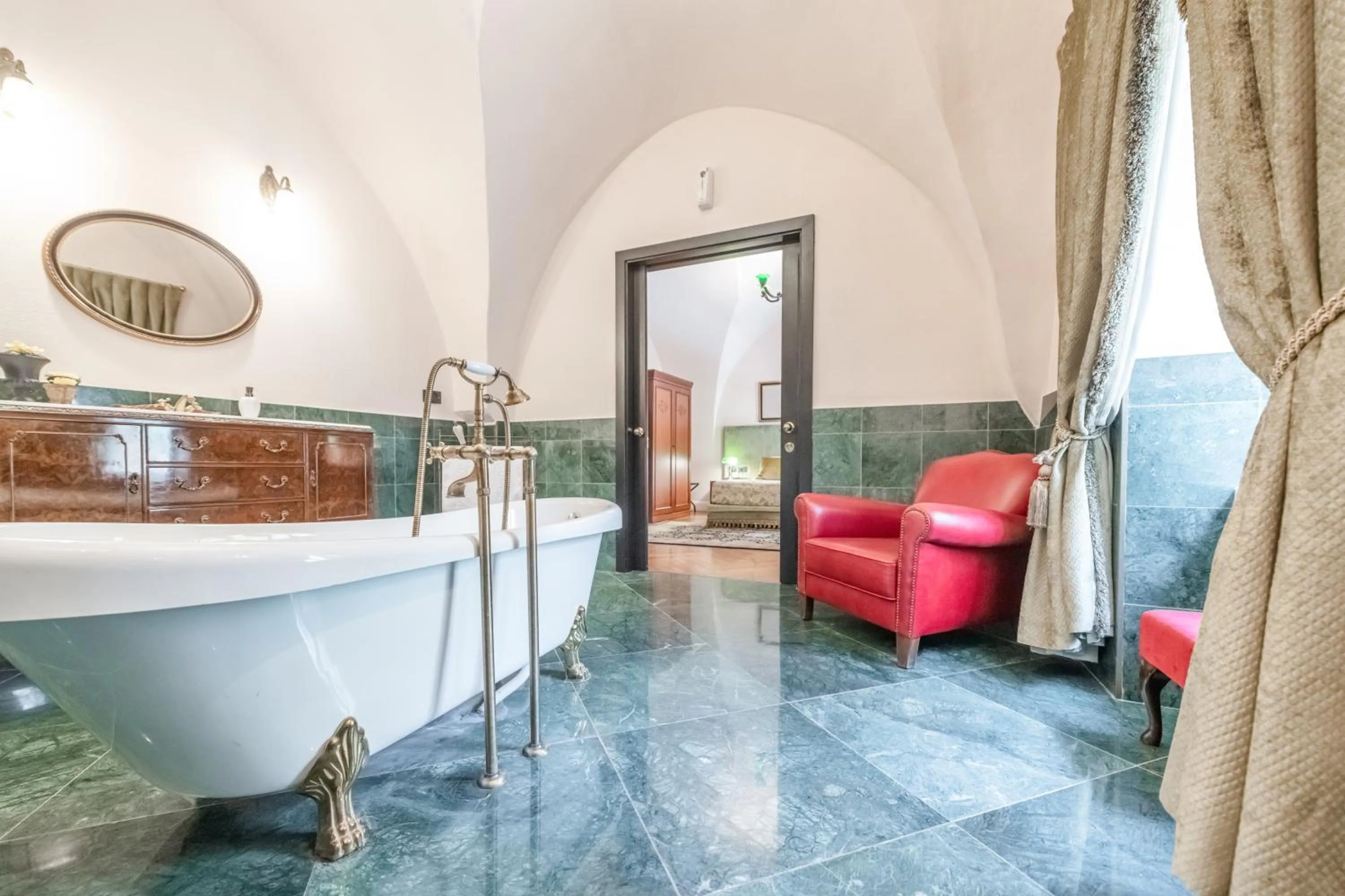 Shower in Casa Nova - Luxury Suites & Boutique Apart-Hotel