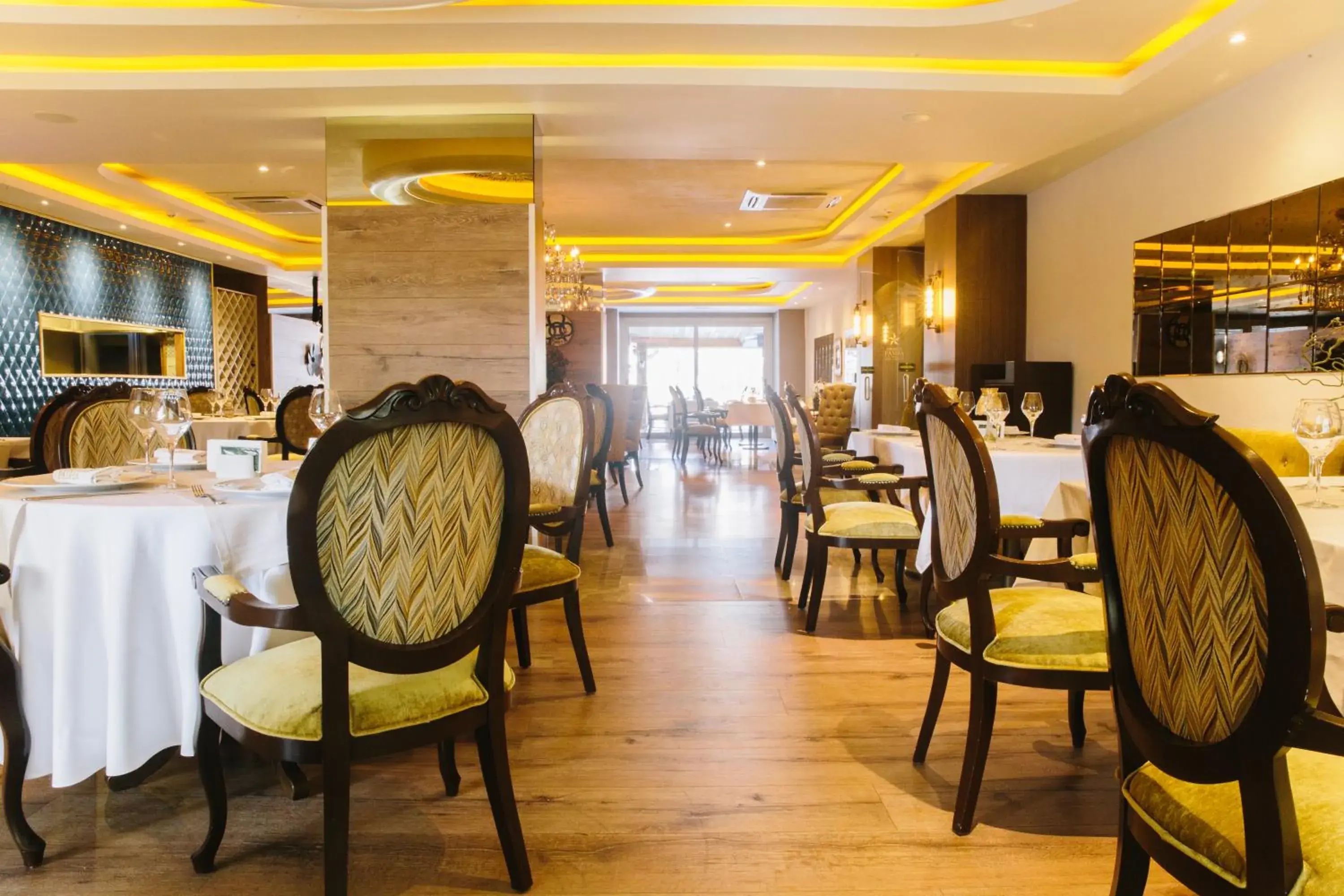 Restaurant/places to eat in Grand Pasha Hotel & Spa Kyrenia Restaurant/places to eat in Grand Pasha Hotel & Spa Kyrenia