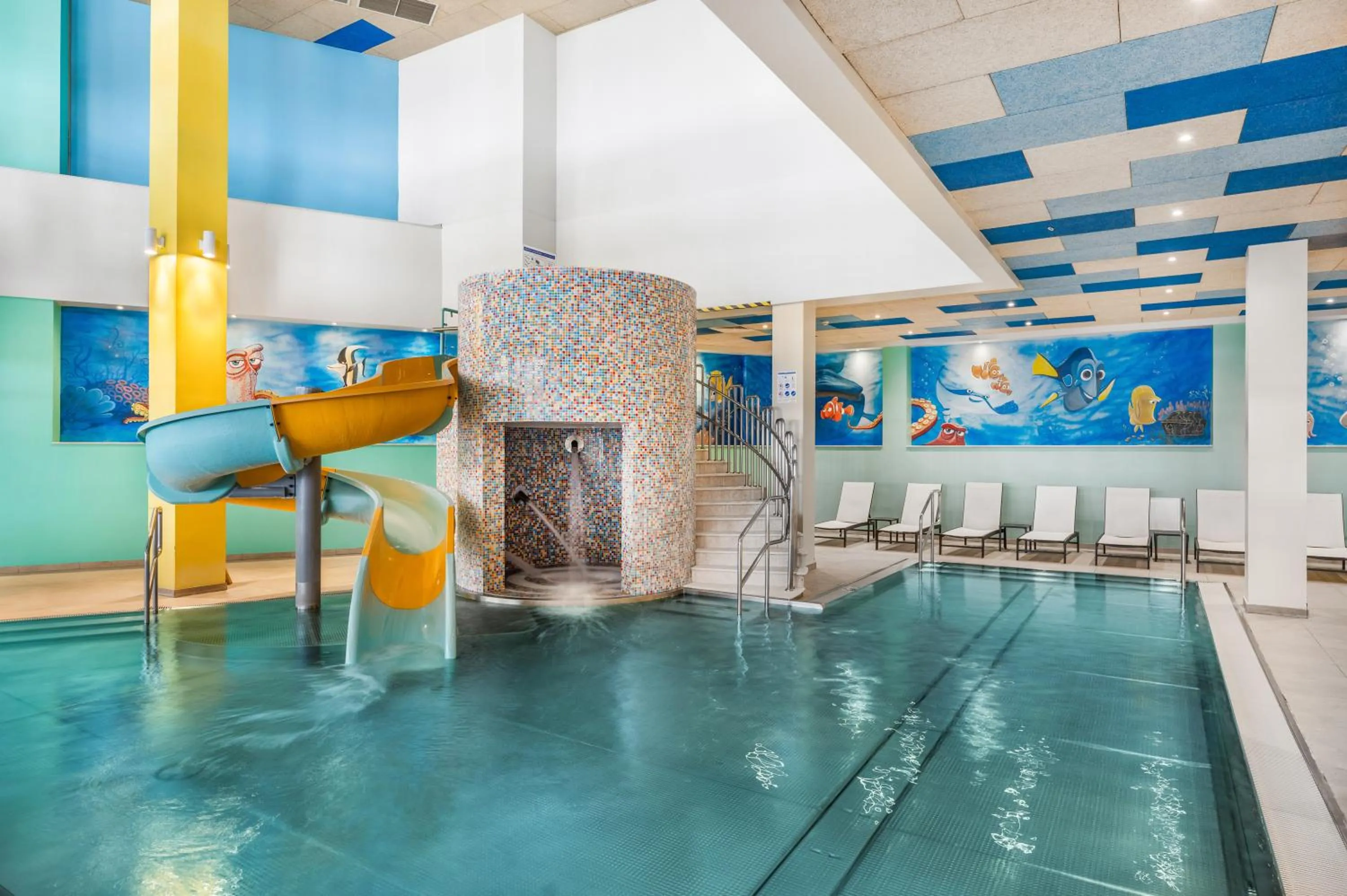 Swimming pool in Movenpick Resort and Spa Fruske Terme