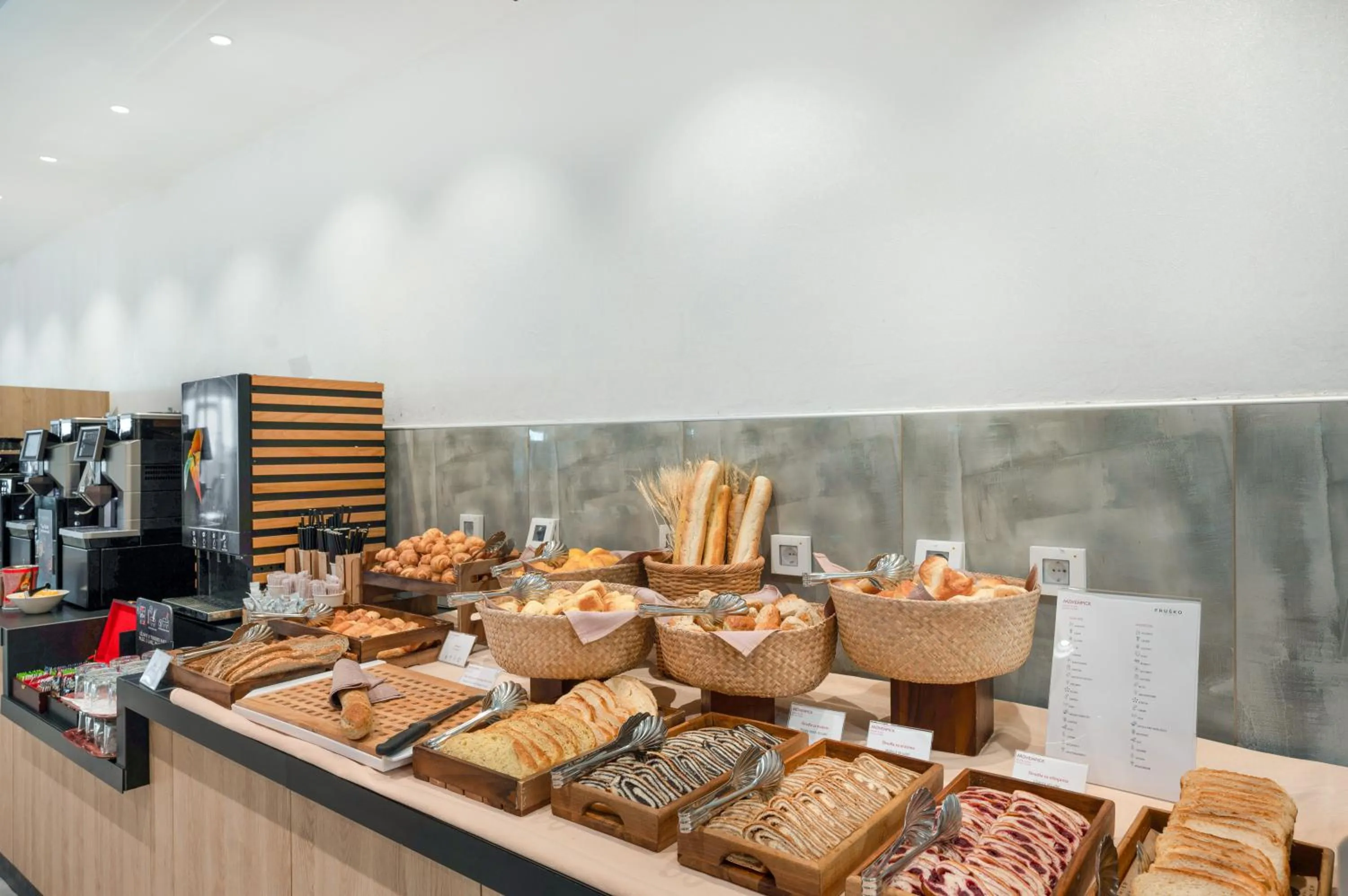 Buffet breakfast in Movenpick Resort and Spa Fruske Terme