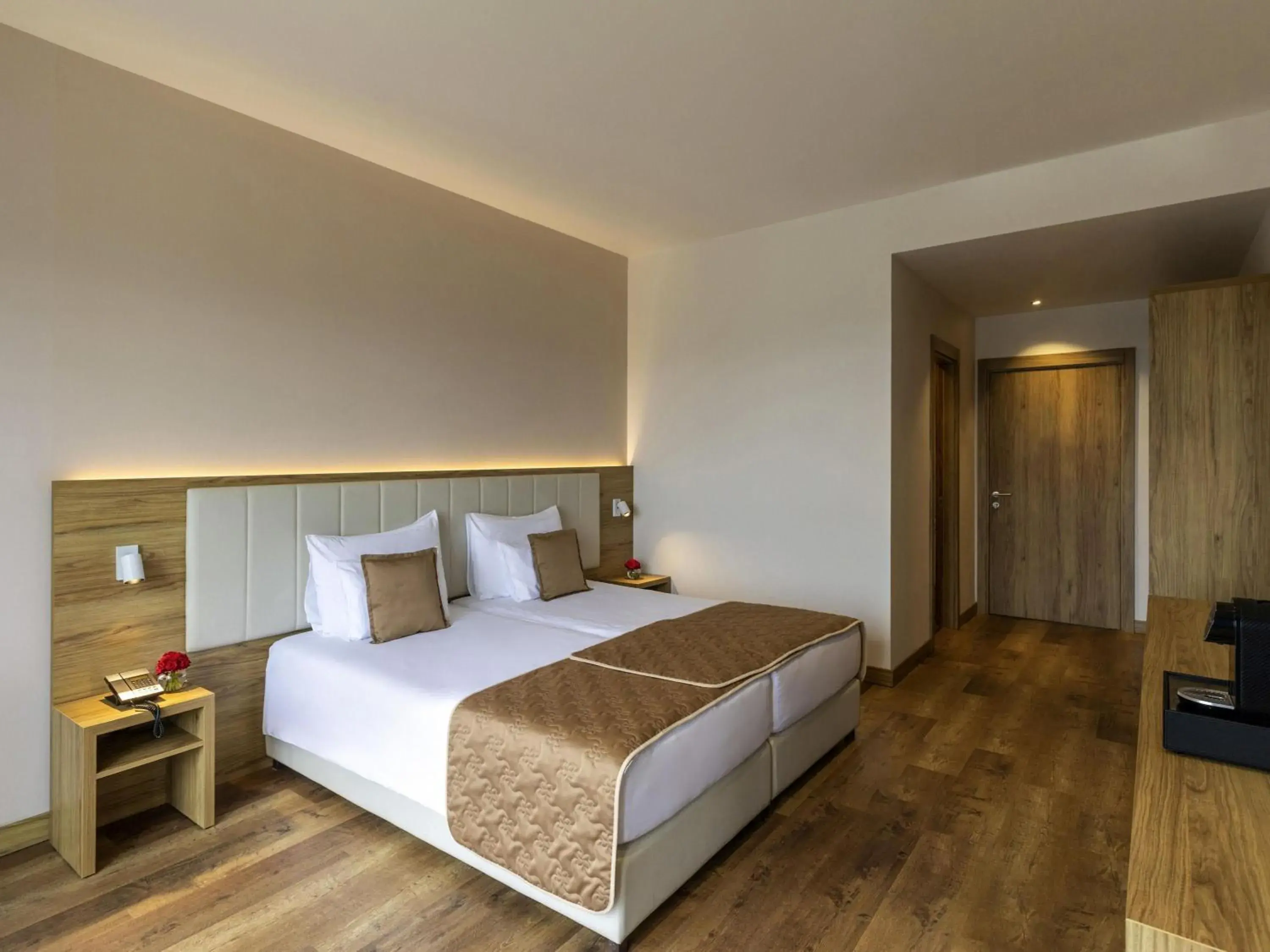 Bedroom, Bed in Movenpick Resort and Spa Fruske Terme Bedroom, Bed in Movenpick Resort and Spa Fruske Terme