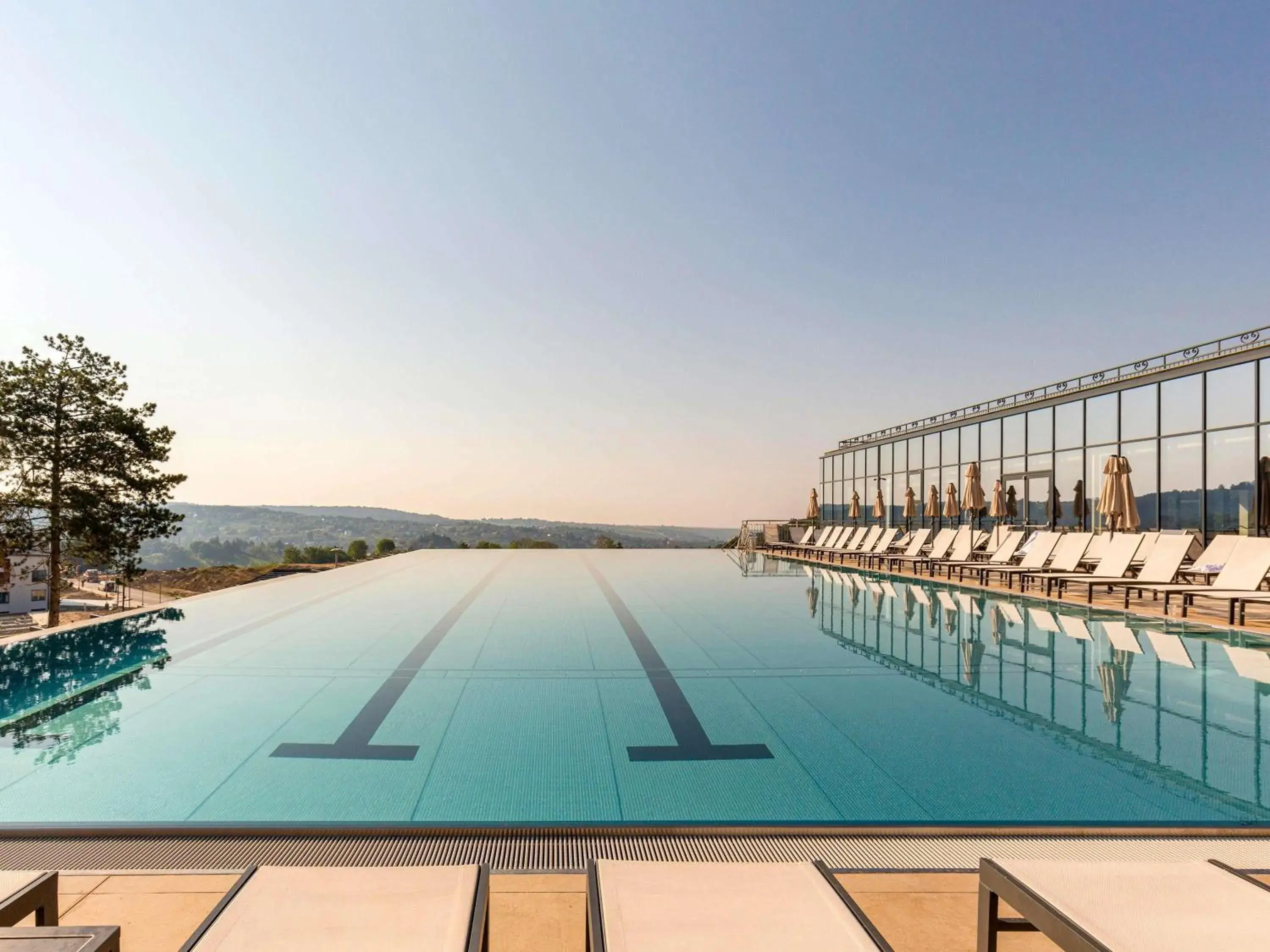 Property building in Movenpick Resort and Spa Fruske Terme Property building in Movenpick Resort and Spa Fruske Terme