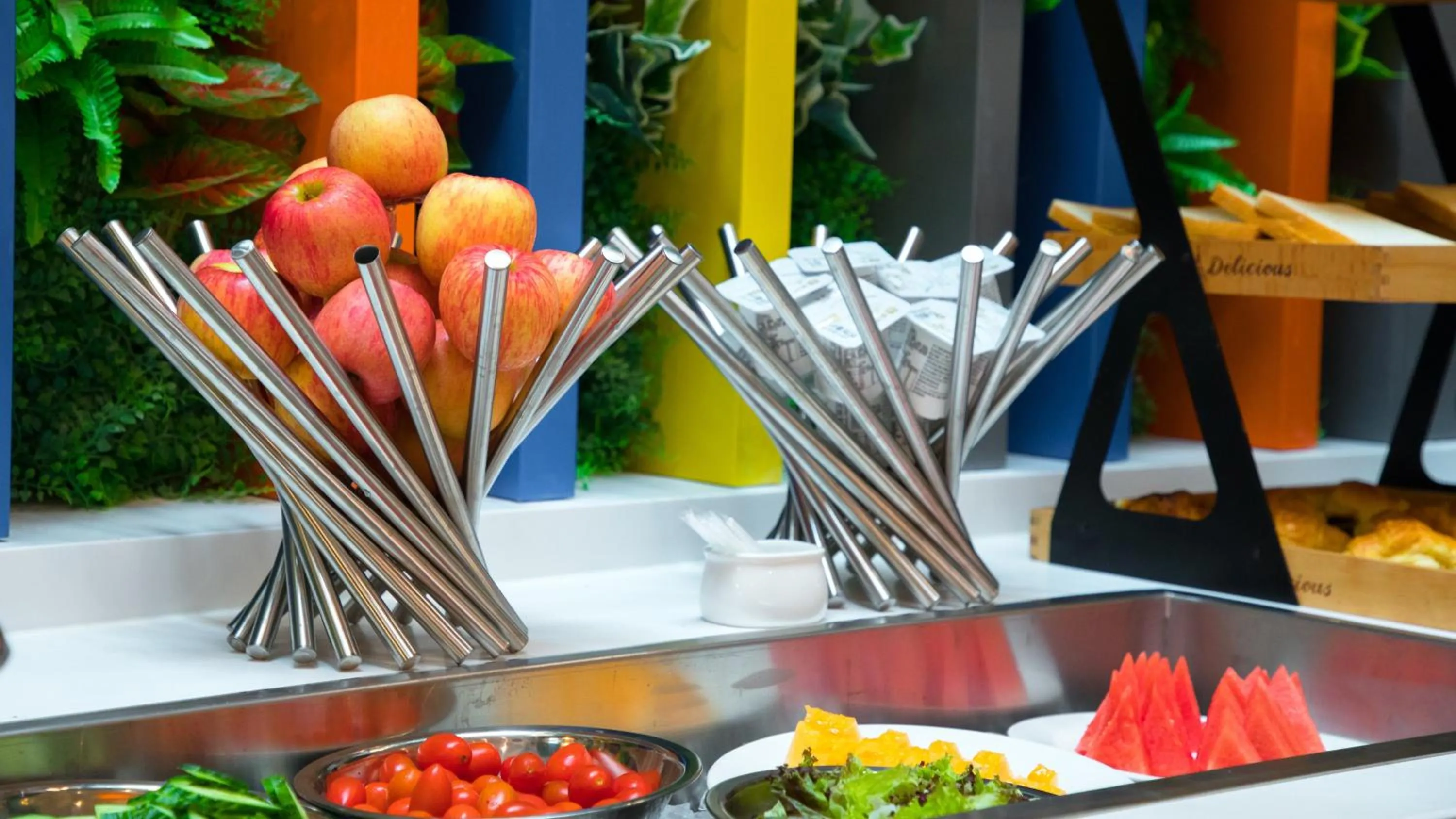 Breakfast in Holiday Inn Express Shanghai Hongqiao North by IHG