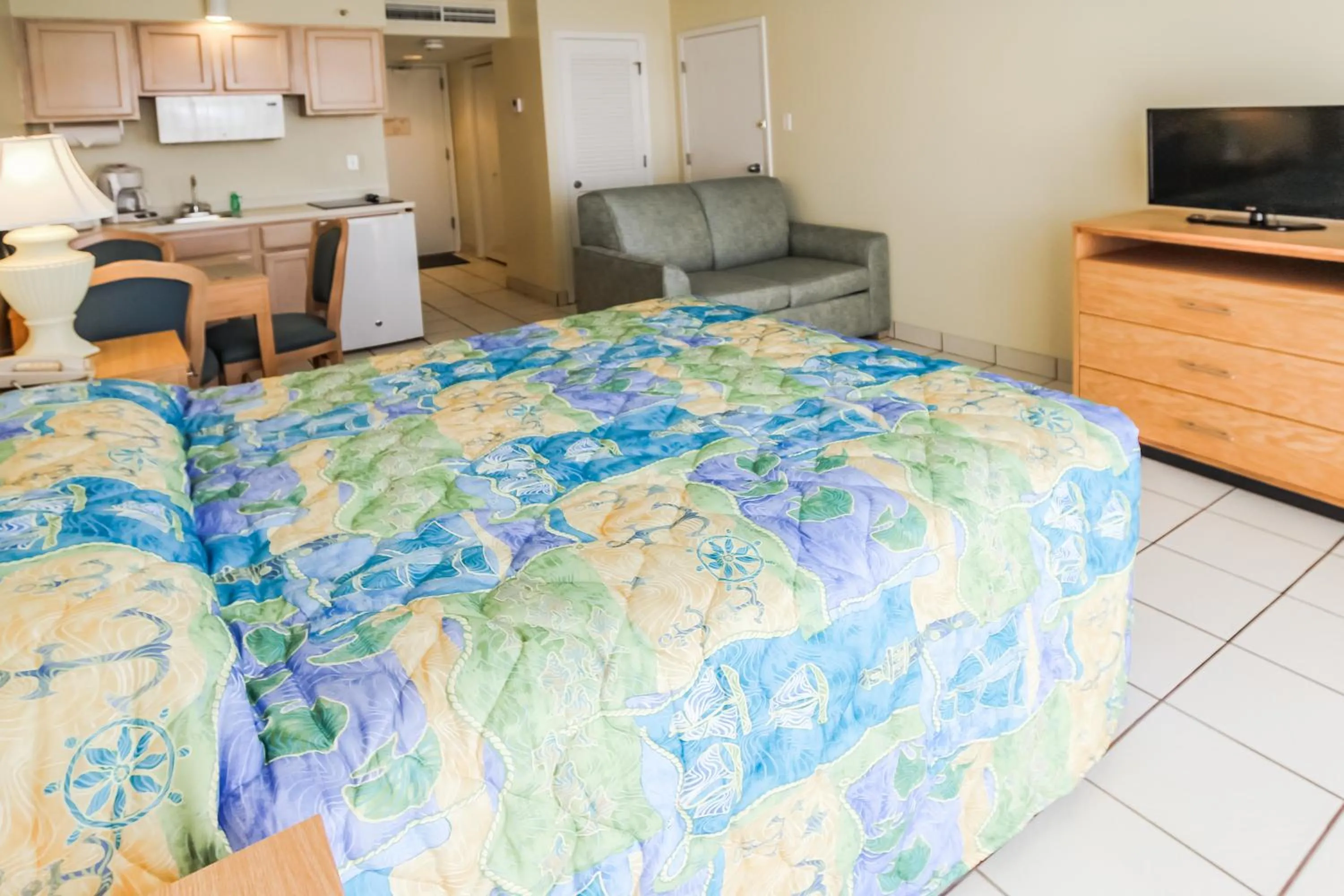 Bed in Royale Beach and Tennis Club
