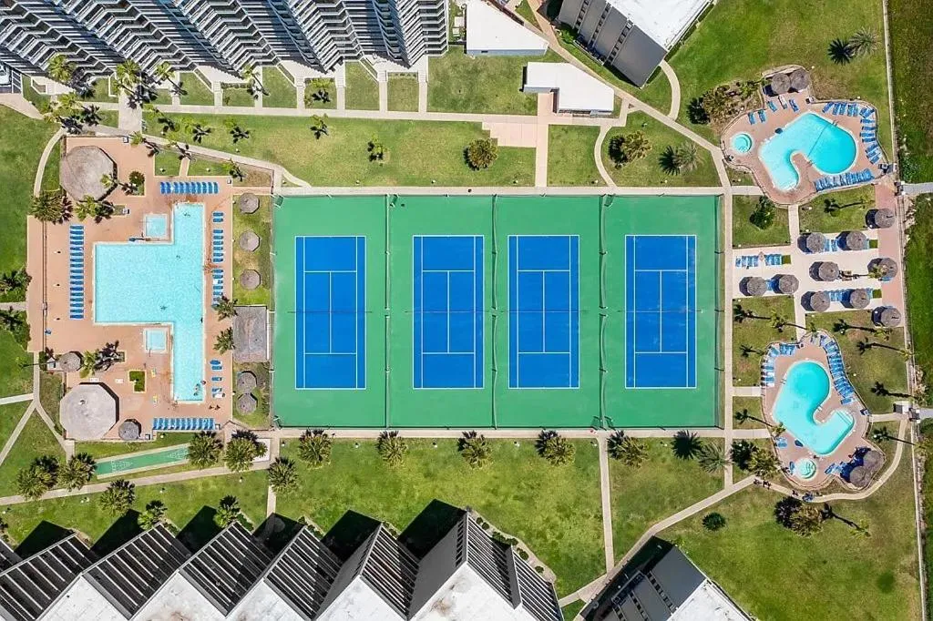 Royale Beach and Tennis Club