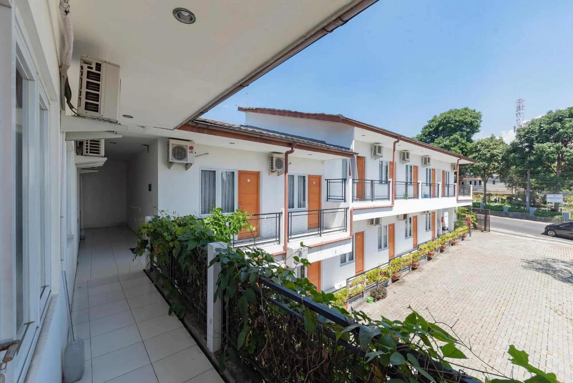 Property building in Urbanview Kazanan Setiabudi Bandung