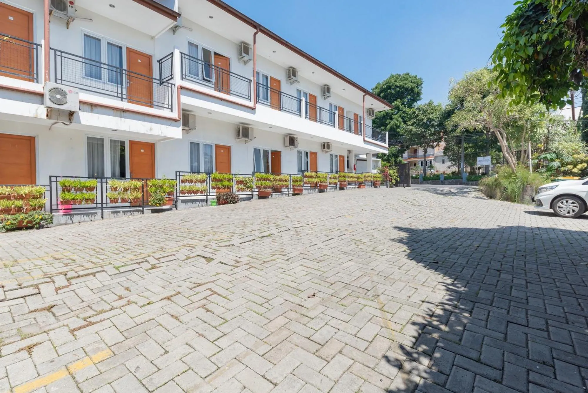 Property building in Urbanview Kazanan Setiabudi Bandung