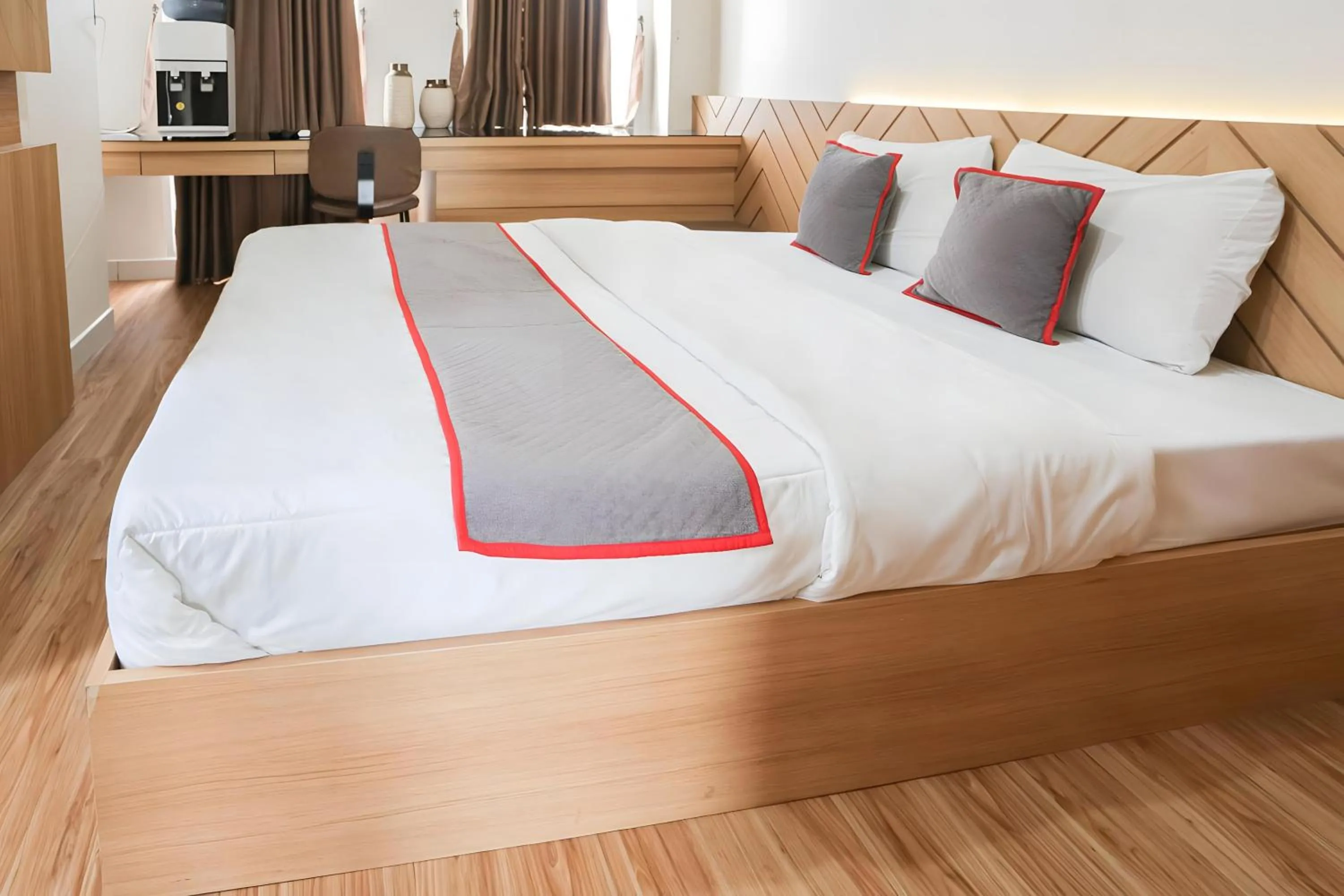 Bedroom in Capital O Urbano