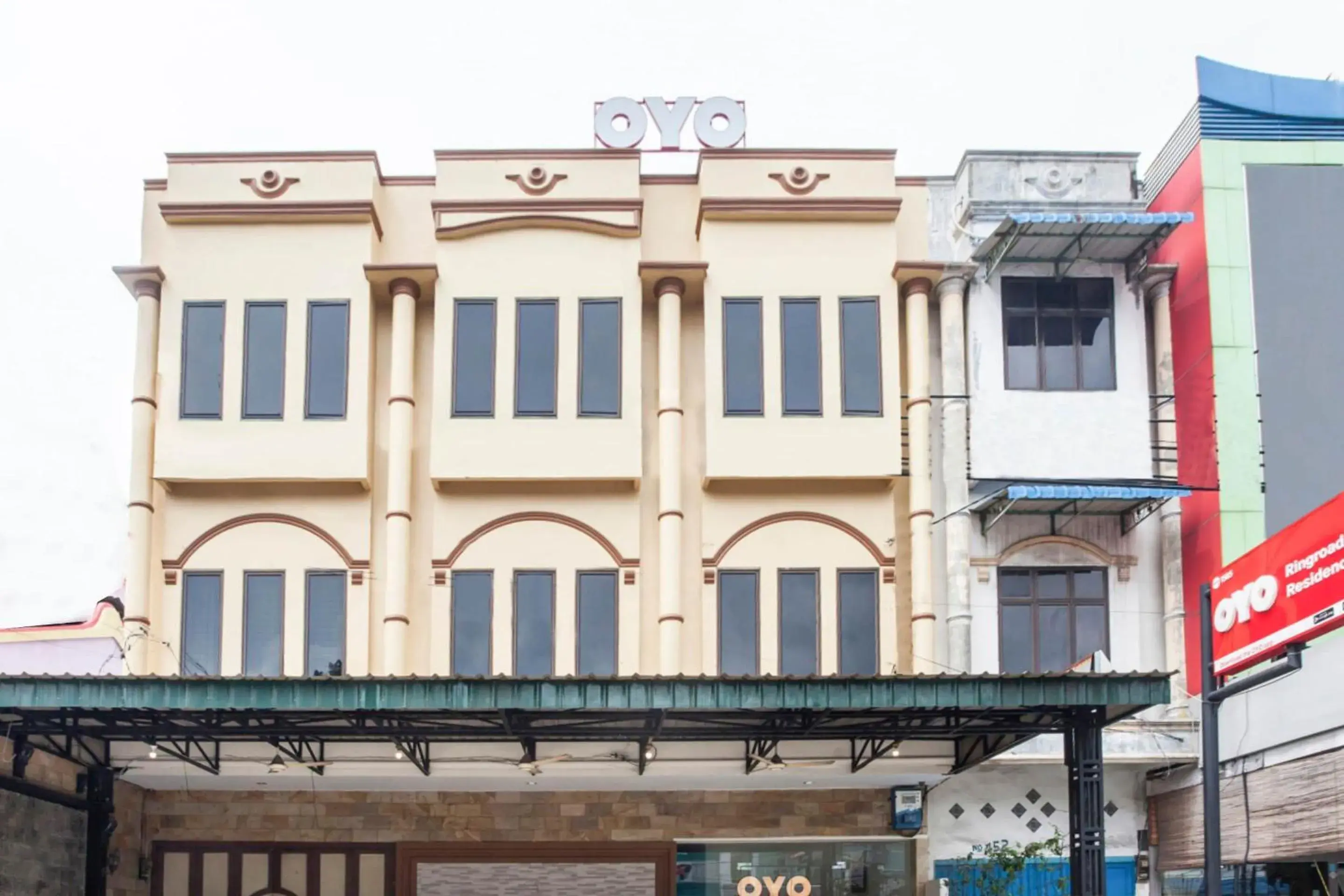 Facade/entrance in Capital O 1585 Ring Road Residence Facade/entrance in Capital O 1585 Ring Road Residence