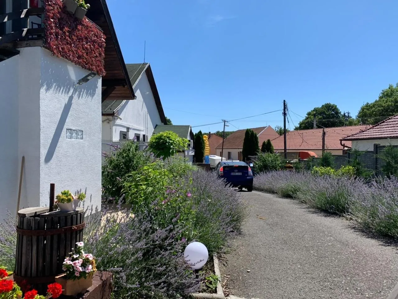Parking in MiLLER's Inn Panzió és Étterem