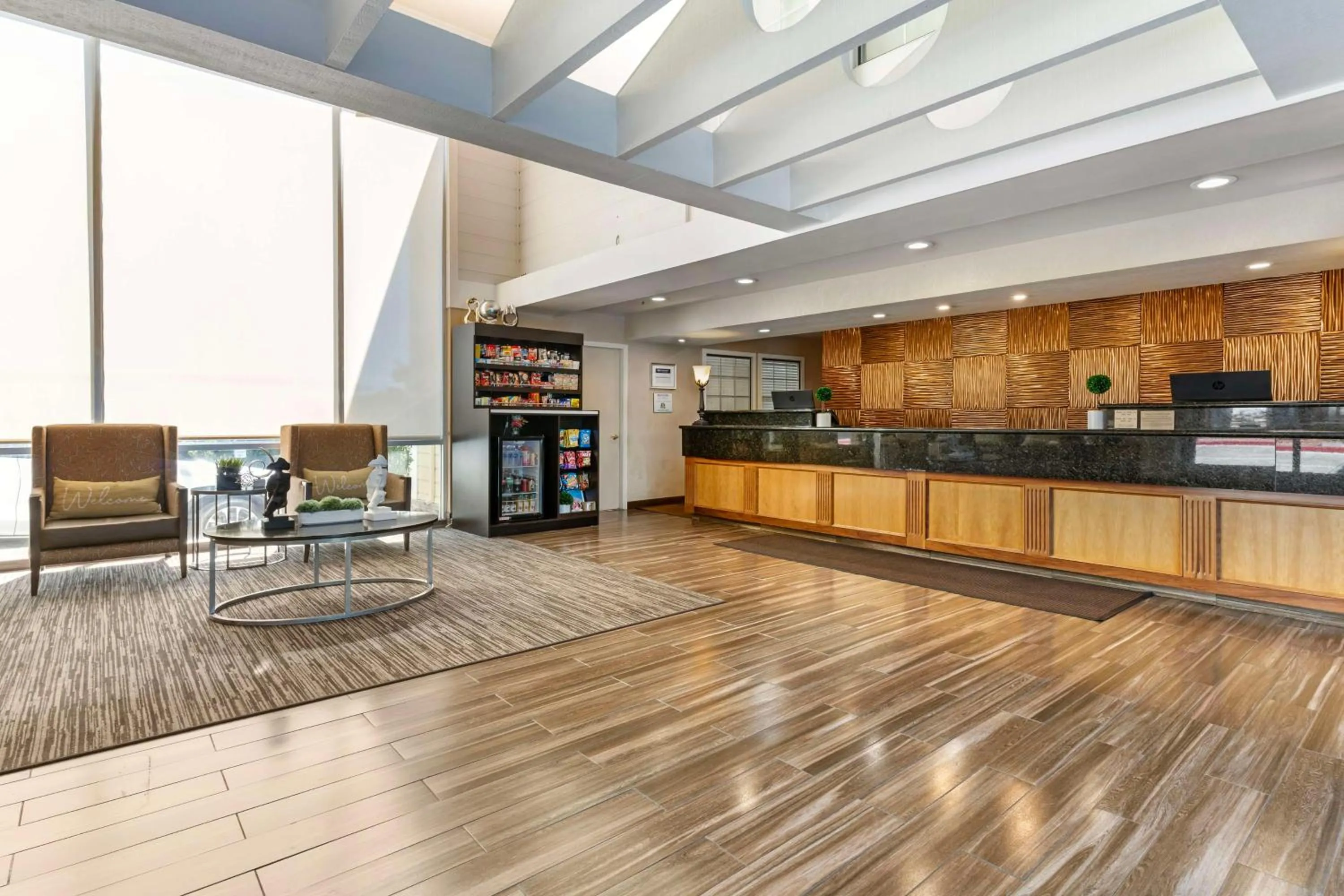 Lobby or reception in Best Western Plus Heritage Inn