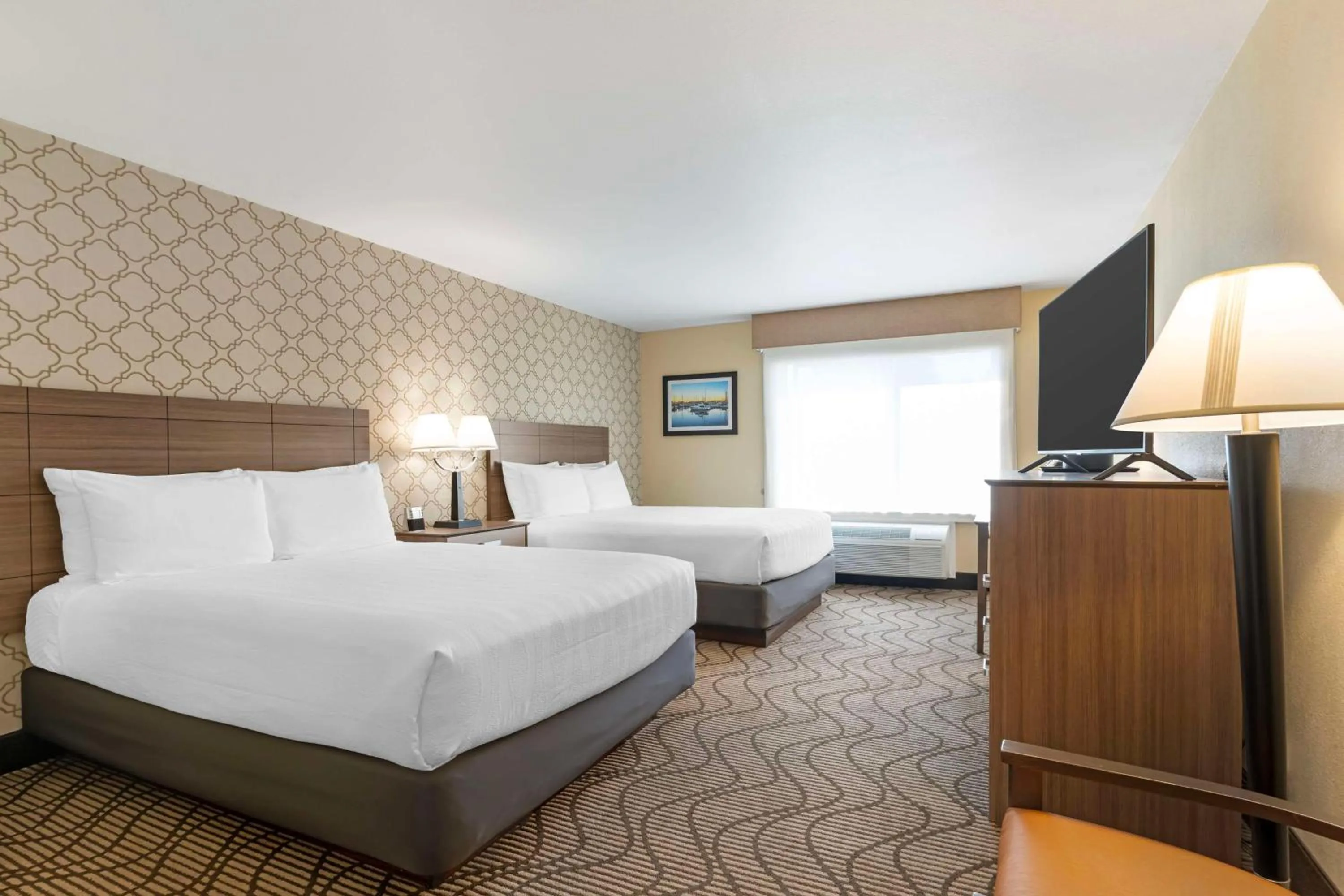 Bedroom, Bed in Best Western Plus Heritage Inn