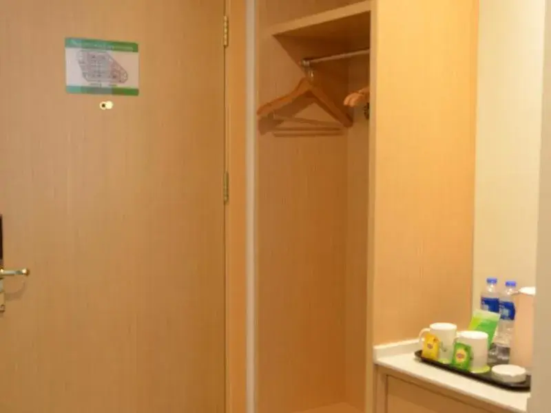 Vatica Xuzhou Suining Bus Station Bayi West Road Hotel Vatica Xuzhou Suining Bus Station Bayi West Road Hotel