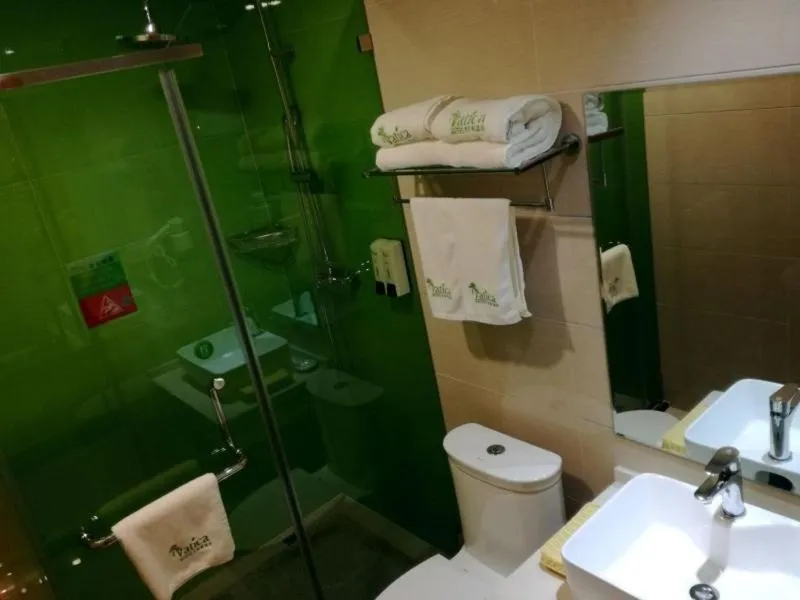 Vatica Xuzhou Suining Bus Station Building Materials City Hotel