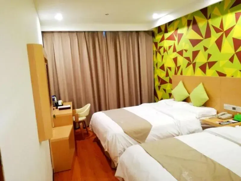 Bed in Vatica Xuzhou Suining Bus Station Building Materials City Hotel Bed in Vatica Xuzhou Suining Bus Station Building Materials City Hotel