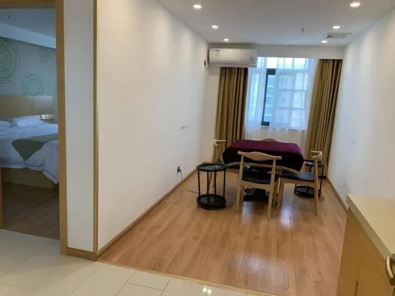 Bed in GreenTree Inn Taizhou Taixing City Xuanbao Town Zhongyang Road Express Hotel Bed in GreenTree Inn Taizhou Taixing City Xuanbao Town Zhongyang Road Express Hotel