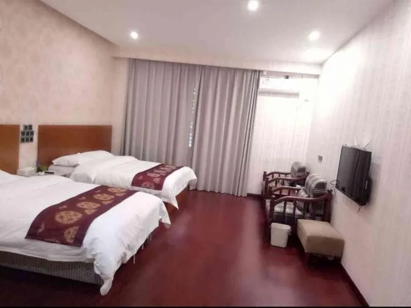 Bed in GreenTree Inn Ziyang Lezhi Government Tianchi Town Express Hotel