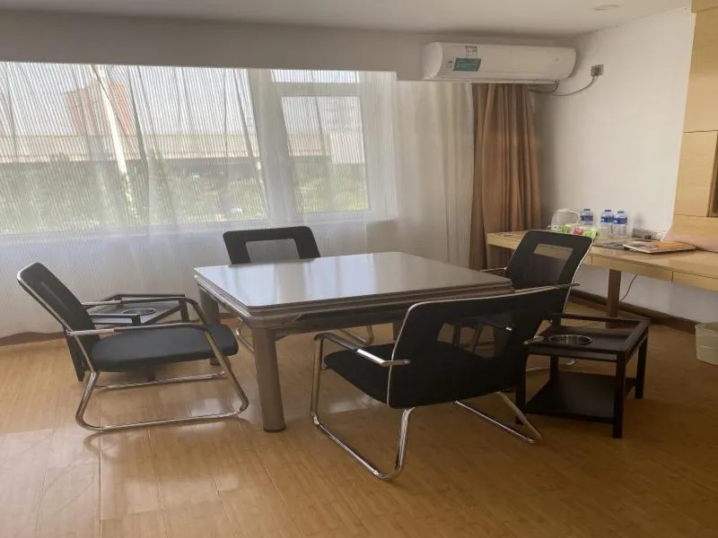 GreenTree Inn Taiyuan Wanbailin District West Bua Station Express Hotel