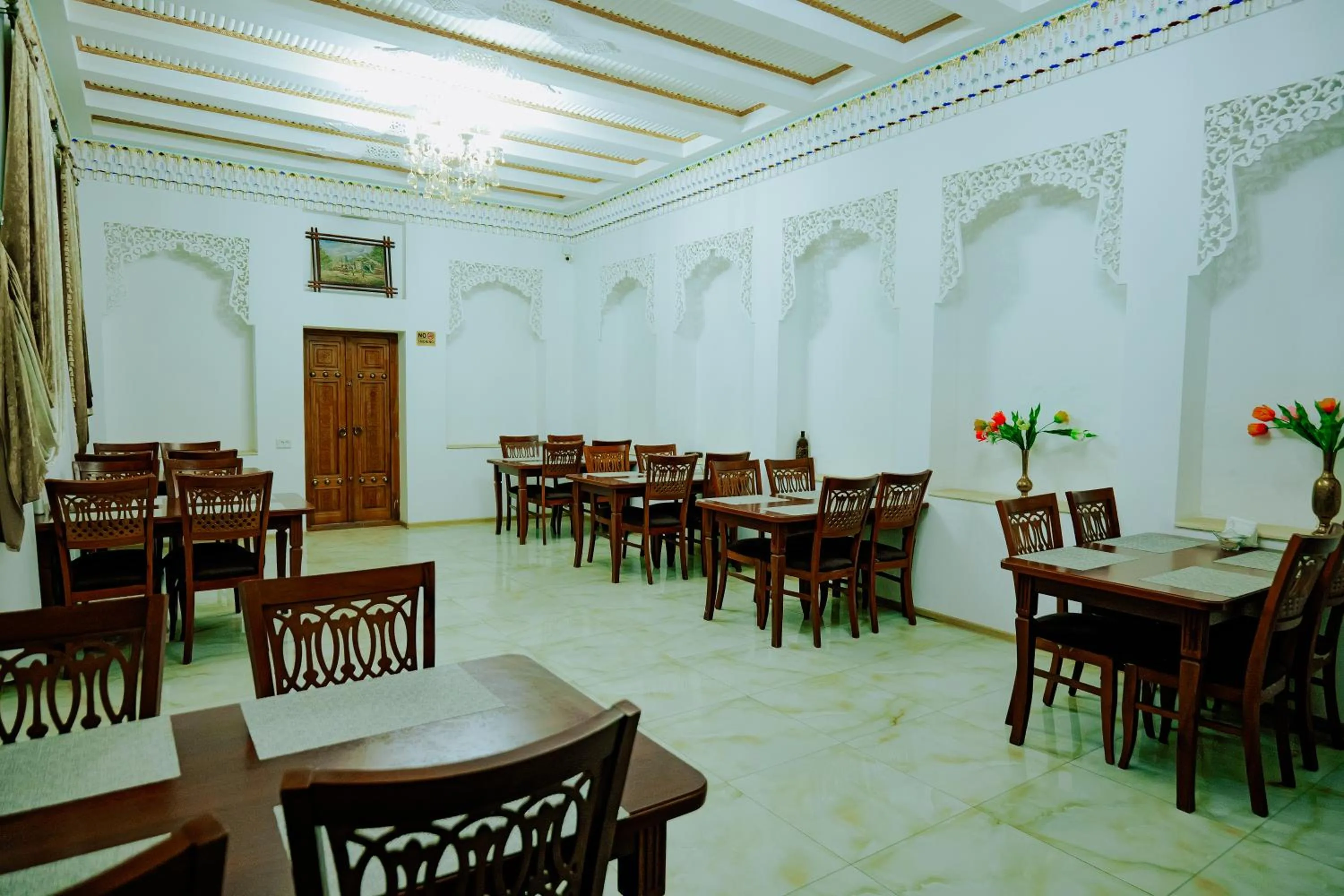 Restaurant/places to eat in Imperial Palace Bukhara