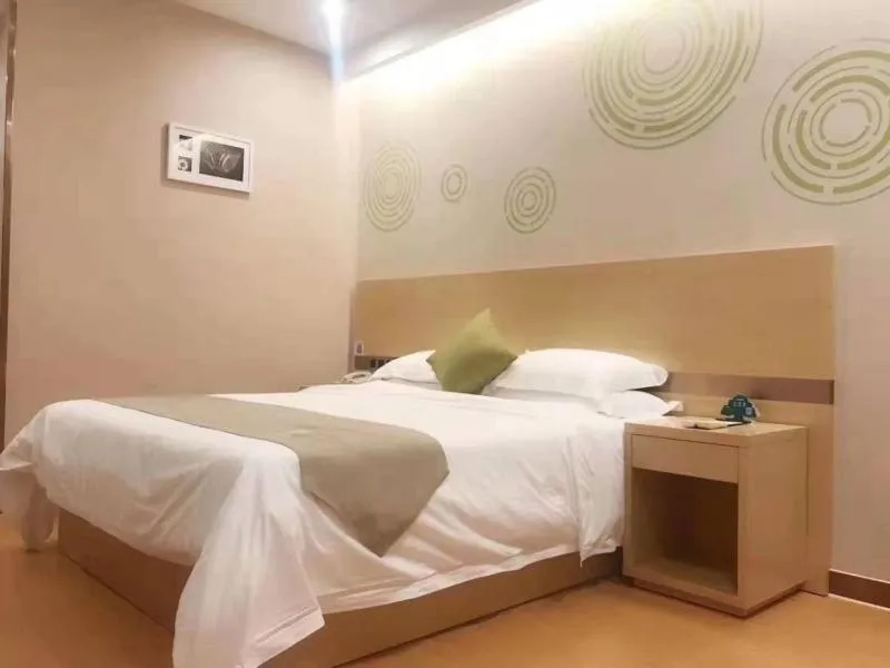 Bed in GreenTree Inn Langfang Bazhou City Tangeerli Town Spa Business Hotel