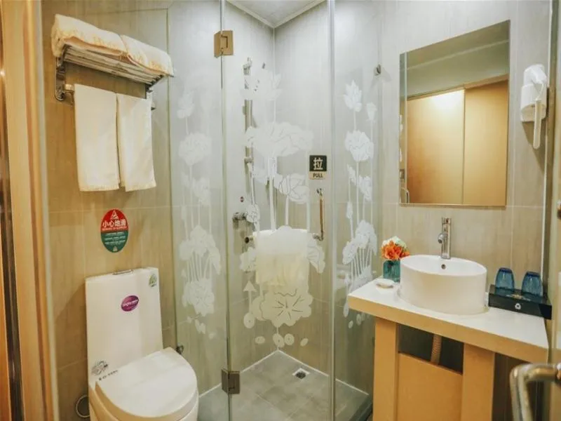 GreenTree Alliance Shanghai West Shuichan Road Hotel