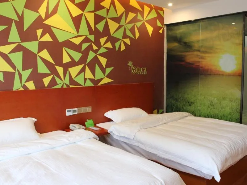 Bed in Vatica Fuyang Linquan County Tenghui International City Hotel