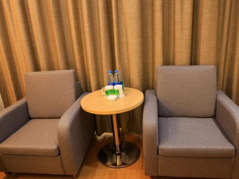 GreenTree Inn Shangrao Shangrao district Yueliangwan Automobile City Business Hotel