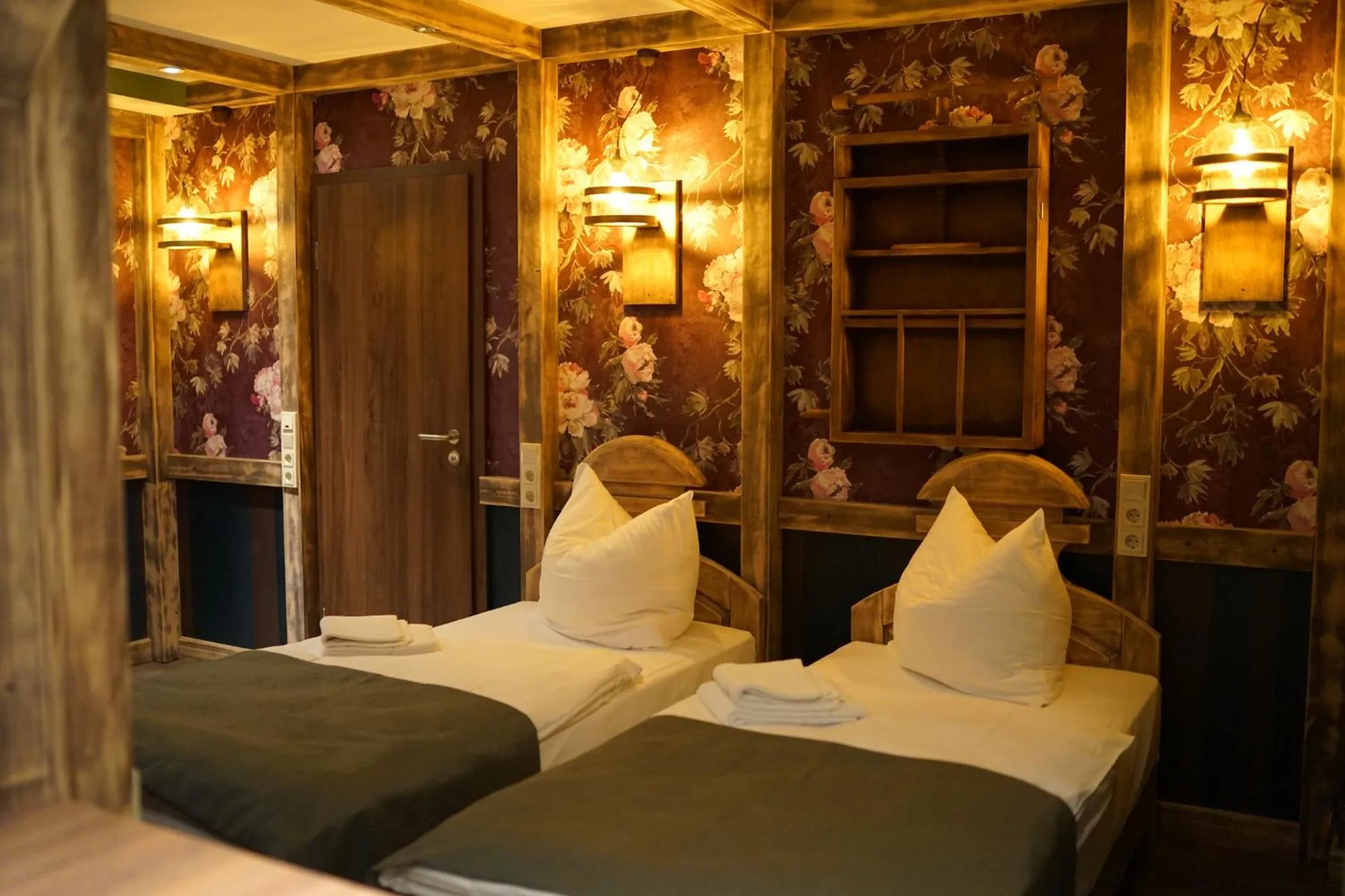 Bedroom, Bed in Aparthotel MyCologne