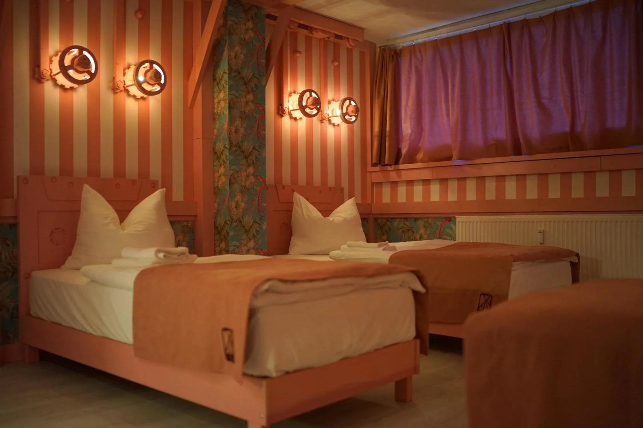 Bedroom, Bed in Aparthotel MyCologne